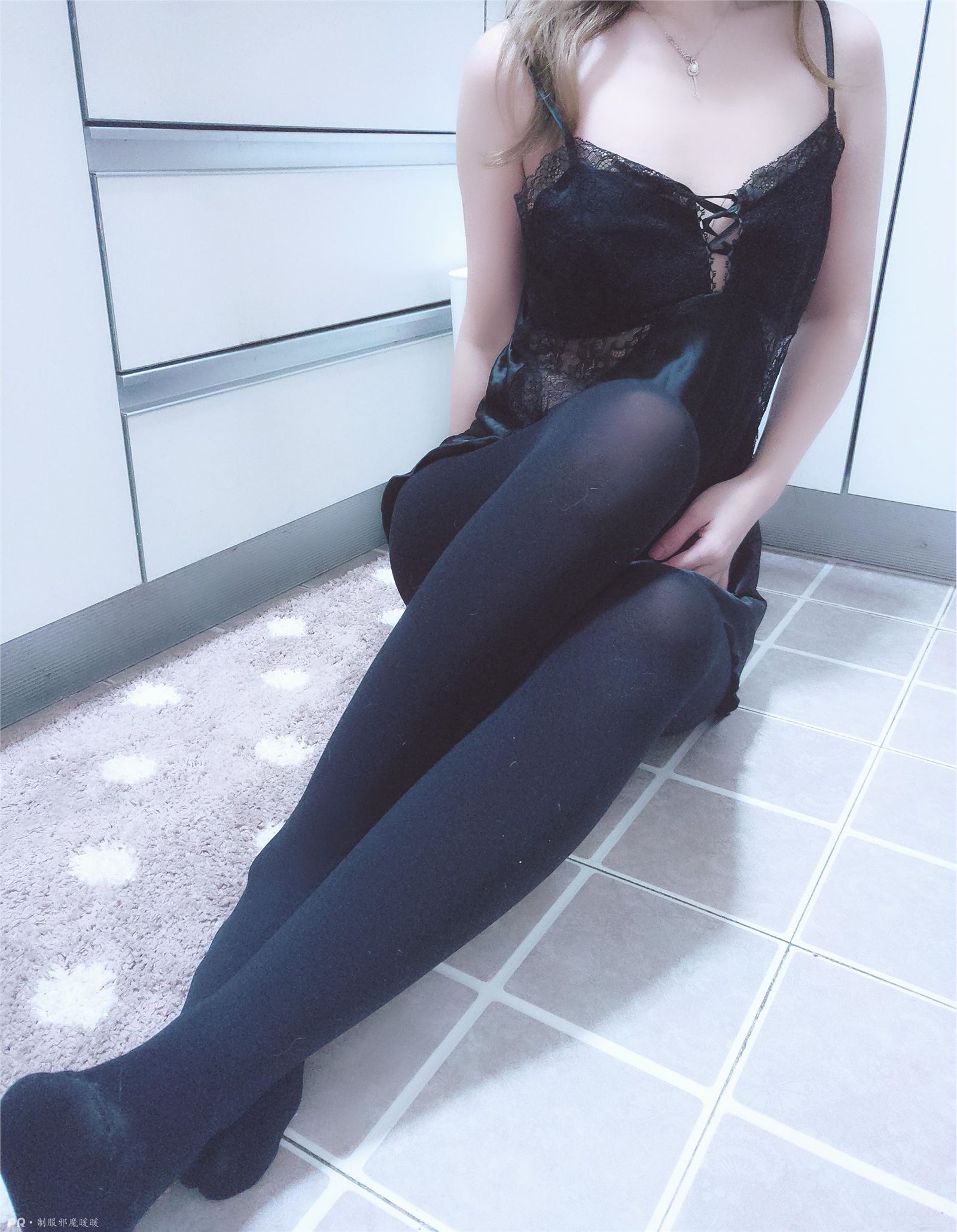 JK邪魔暖暖-黑絲魅惑