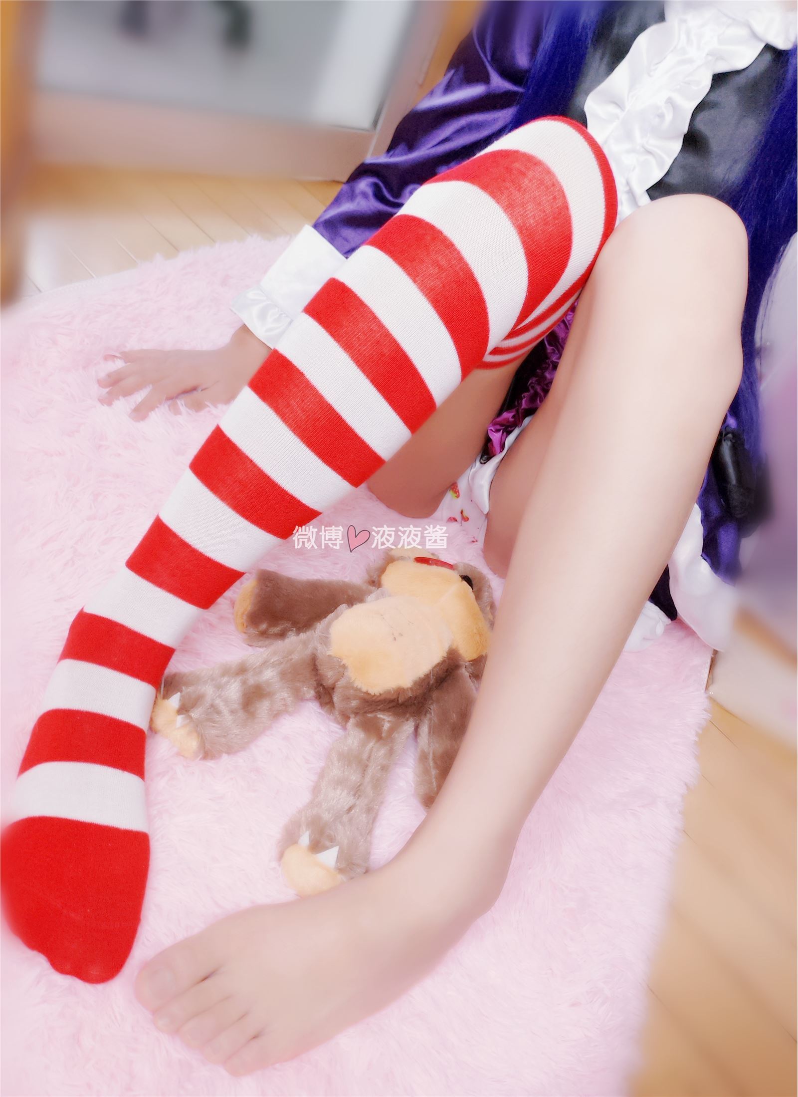 萝莉液液酱YeYe - 安妮