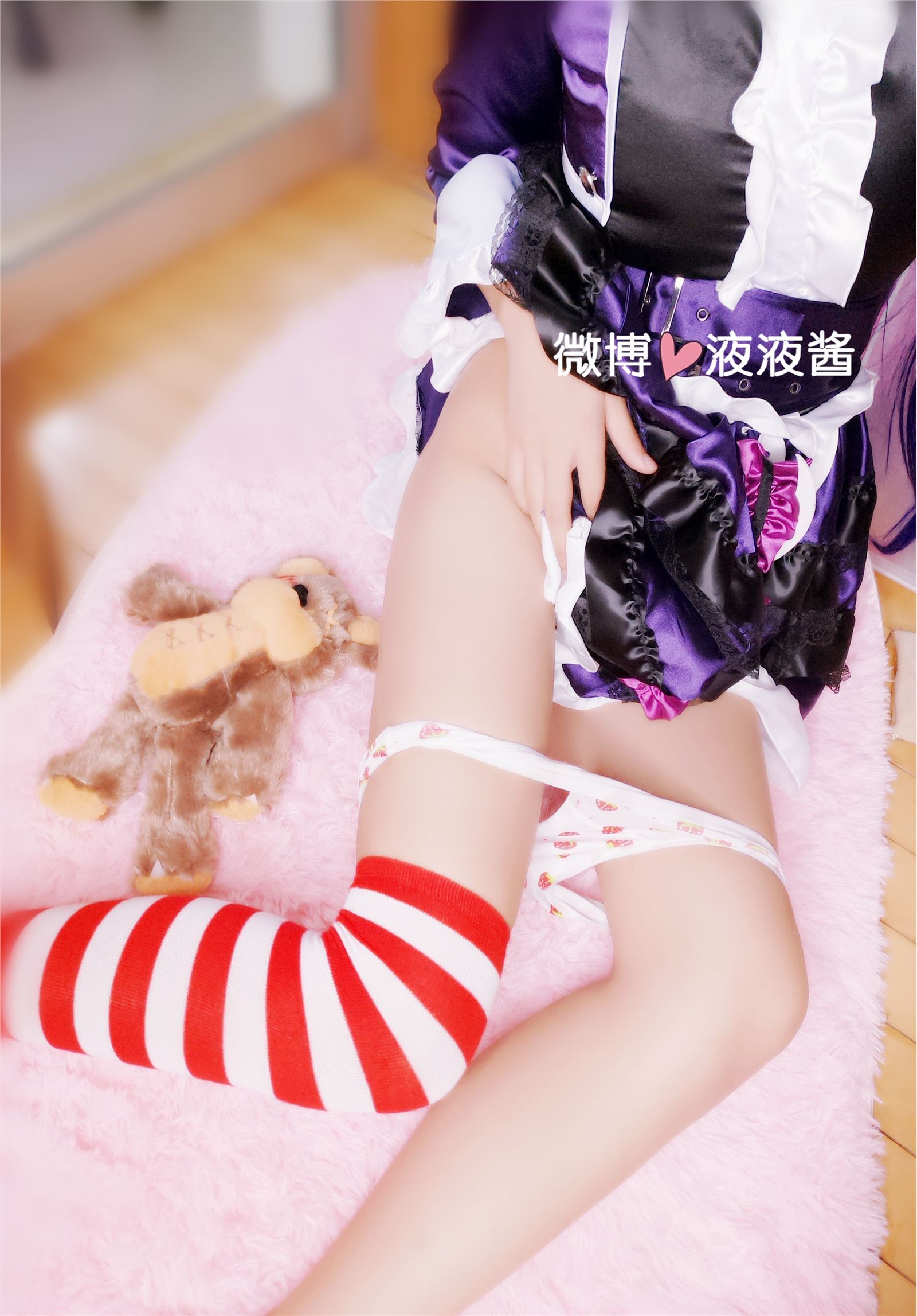 萝莉液液酱YeYe - 安妮