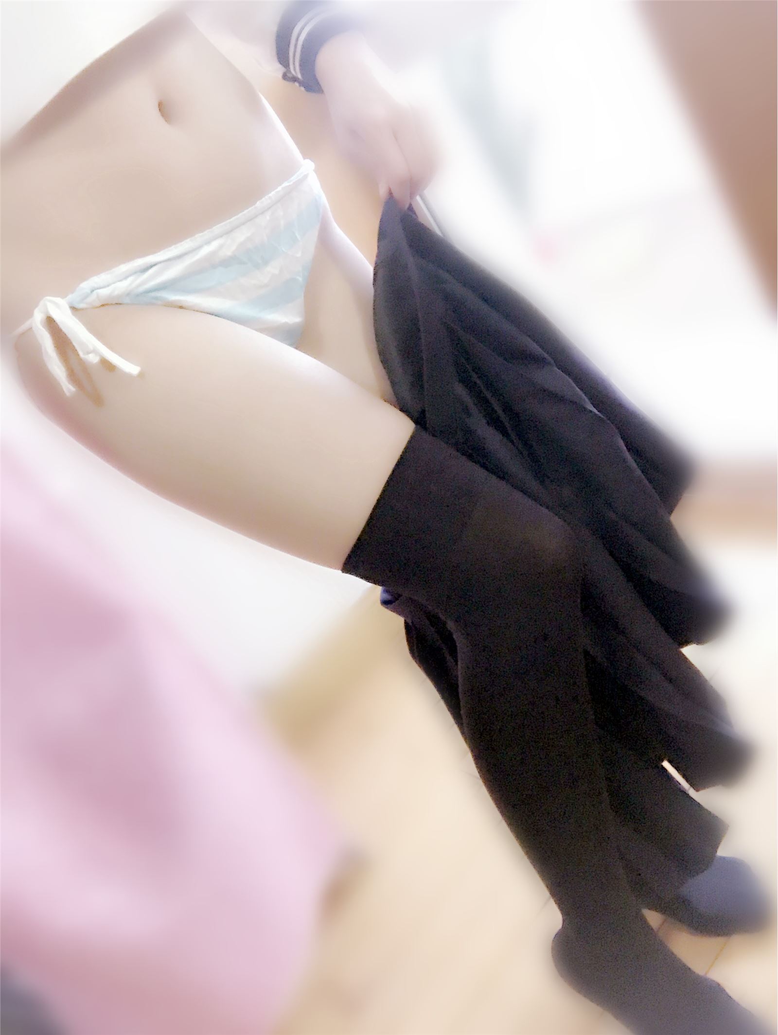 萝莉液液酱YeYe - JK制服