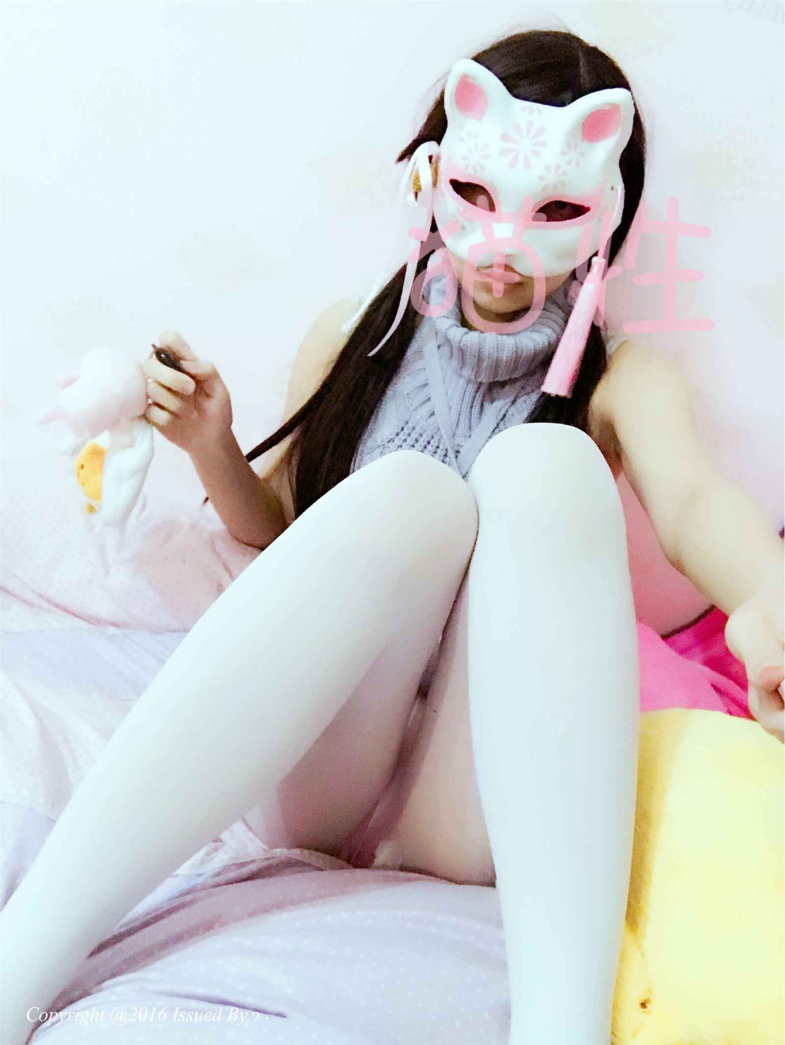 猫性少女 套图 高领毛衣