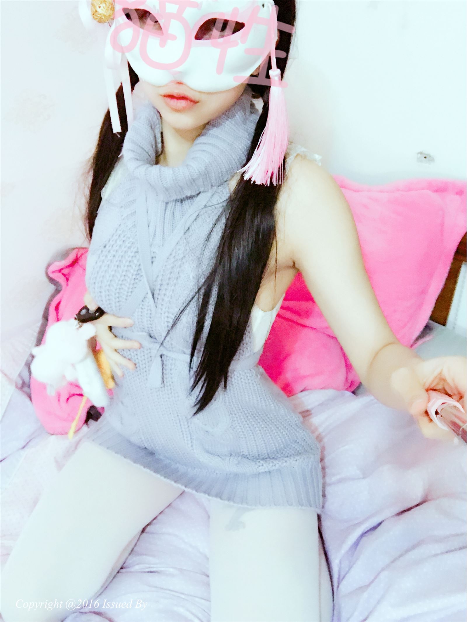 猫性少女 套图 高领毛衣