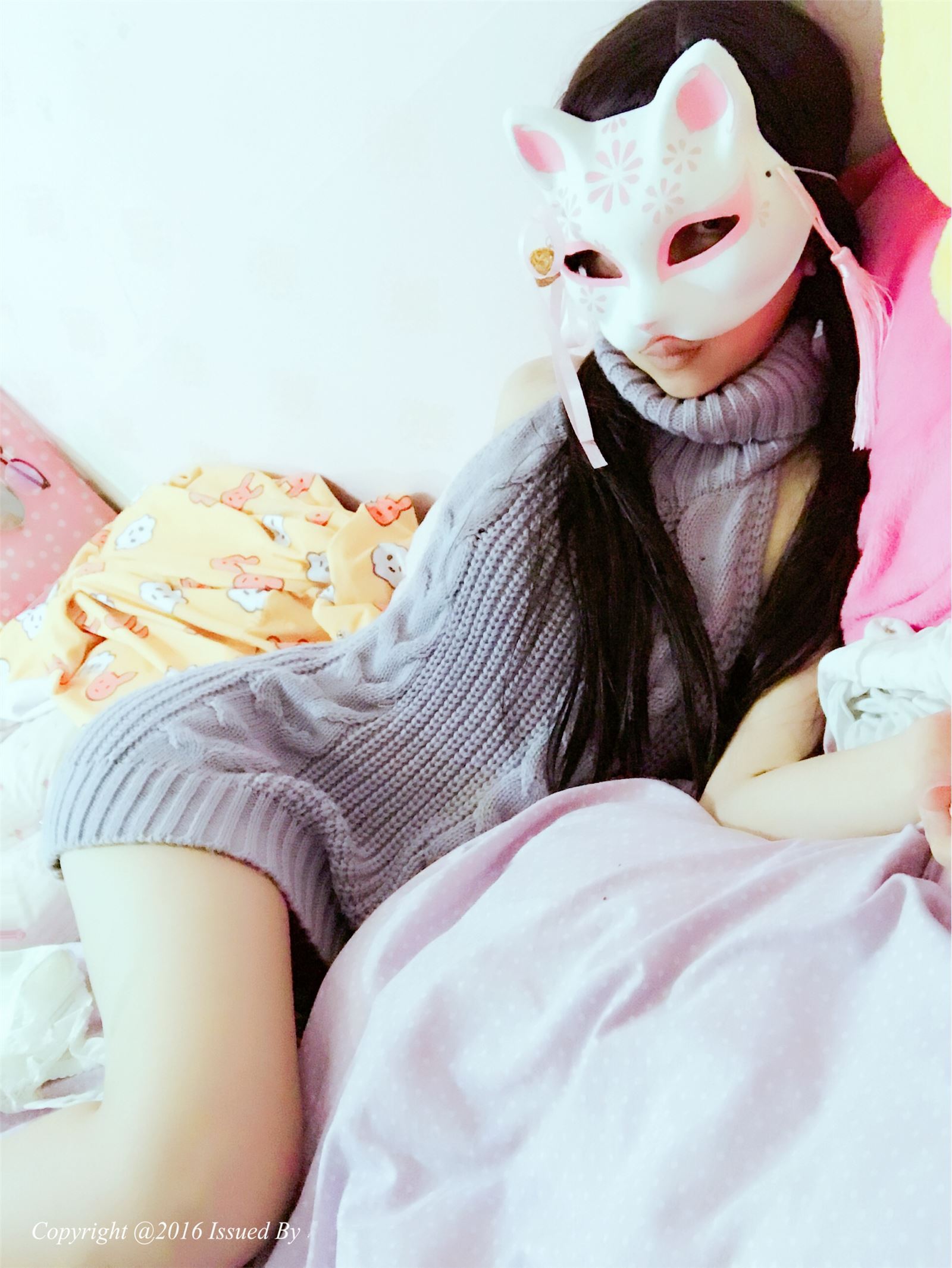 猫性少女 套图 高领毛衣