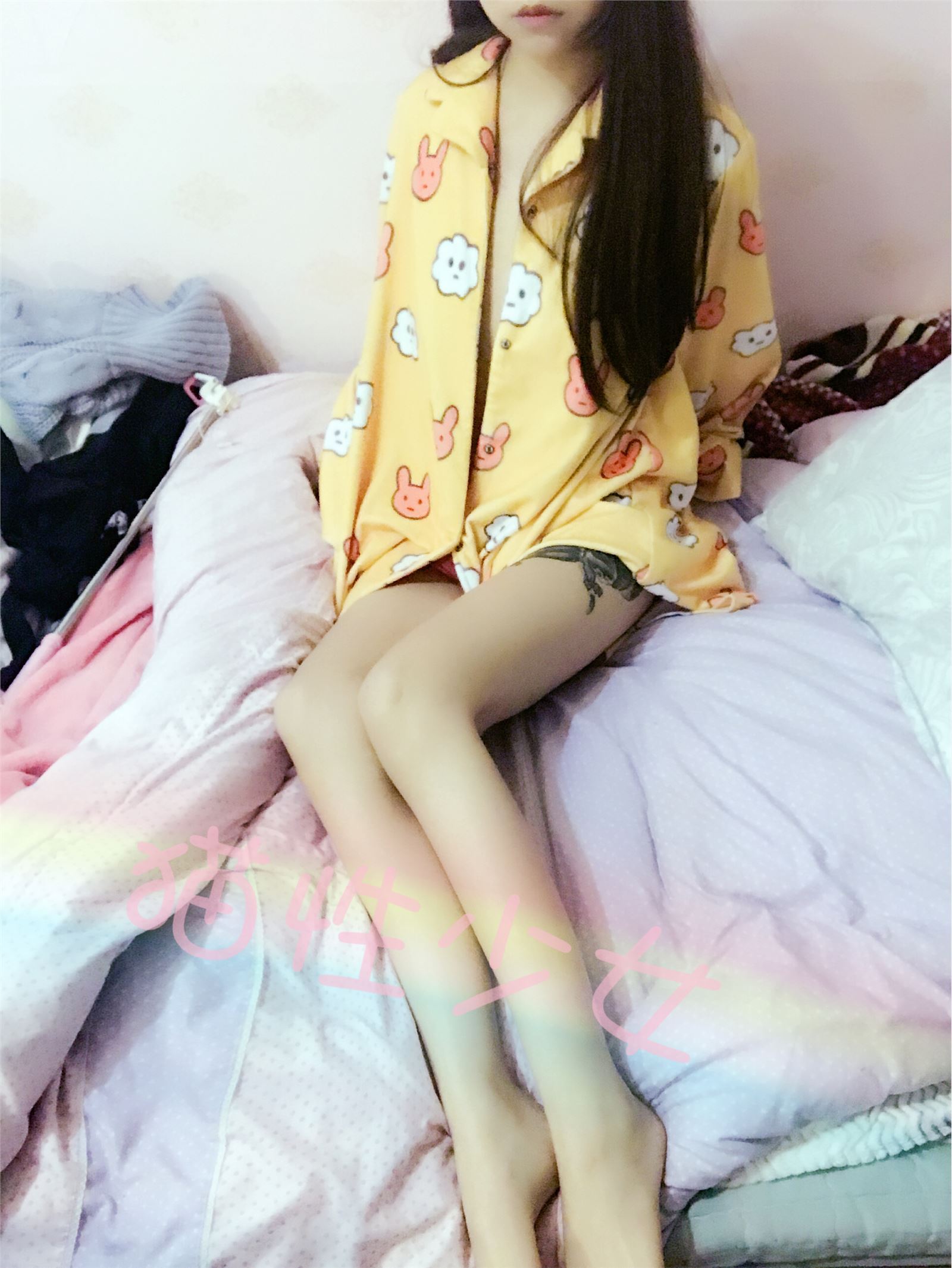 猫性少女 套图 黃色卡通睡衣