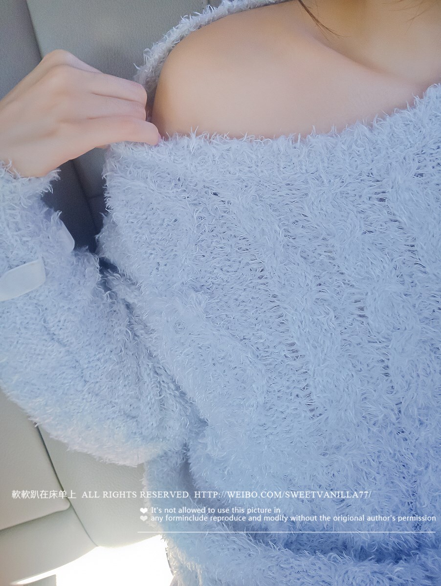 网红嫩妹软软趴在床单上 - 私家车1
