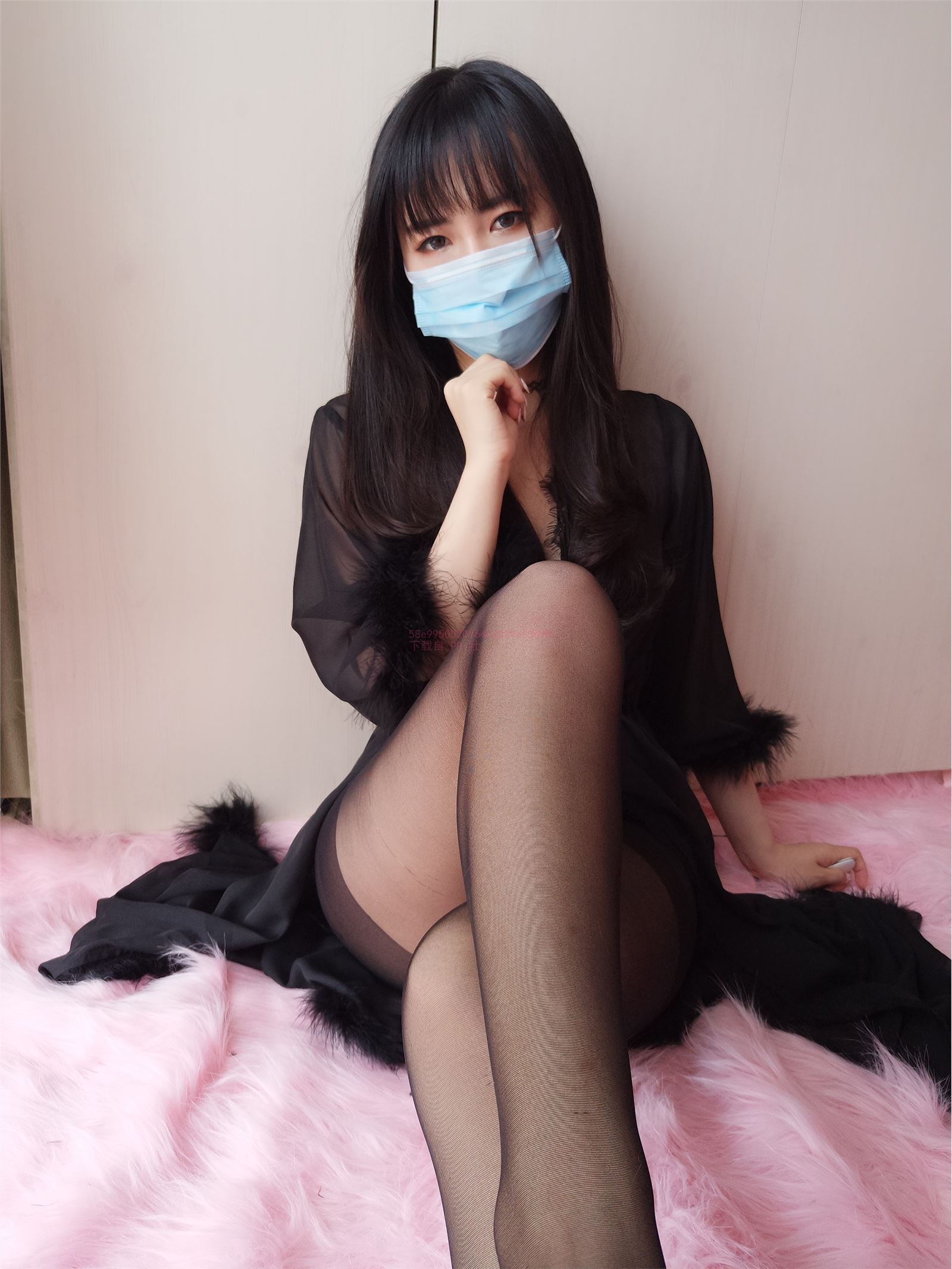 w棉尾兔几w - 黑睡衣&黑丝