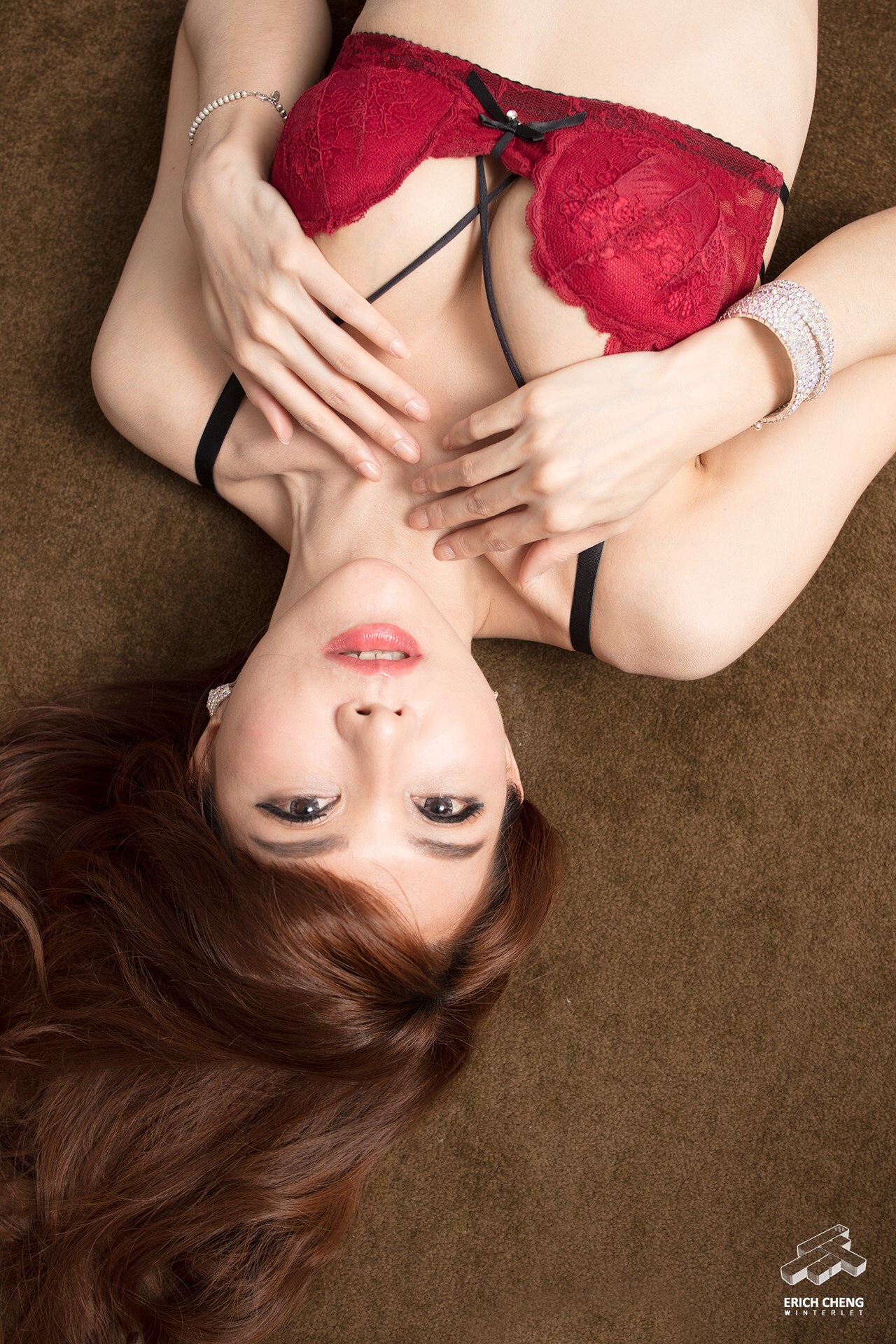 Dora和Maggie的外拍套图