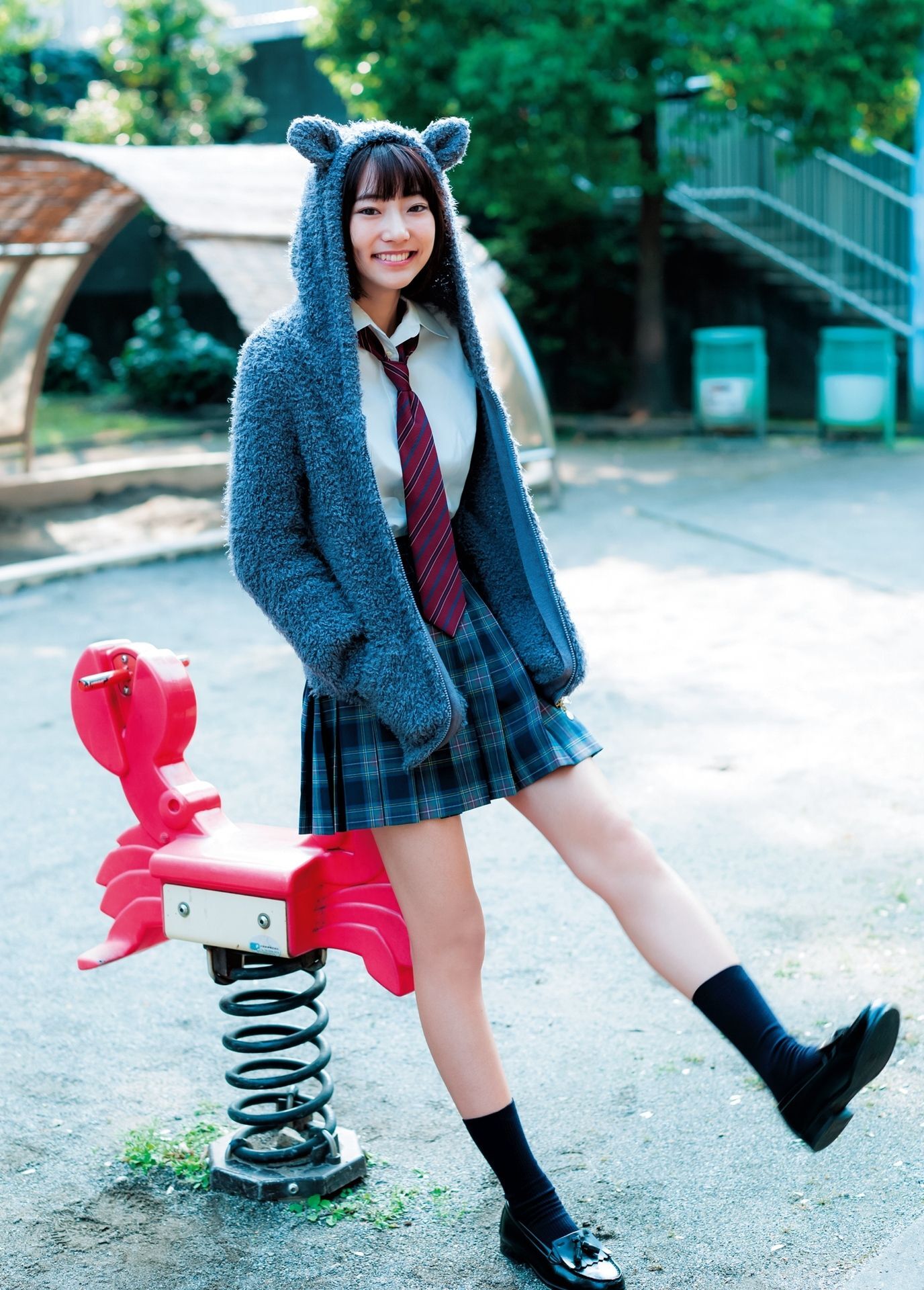 武田玲奈「short」写真集