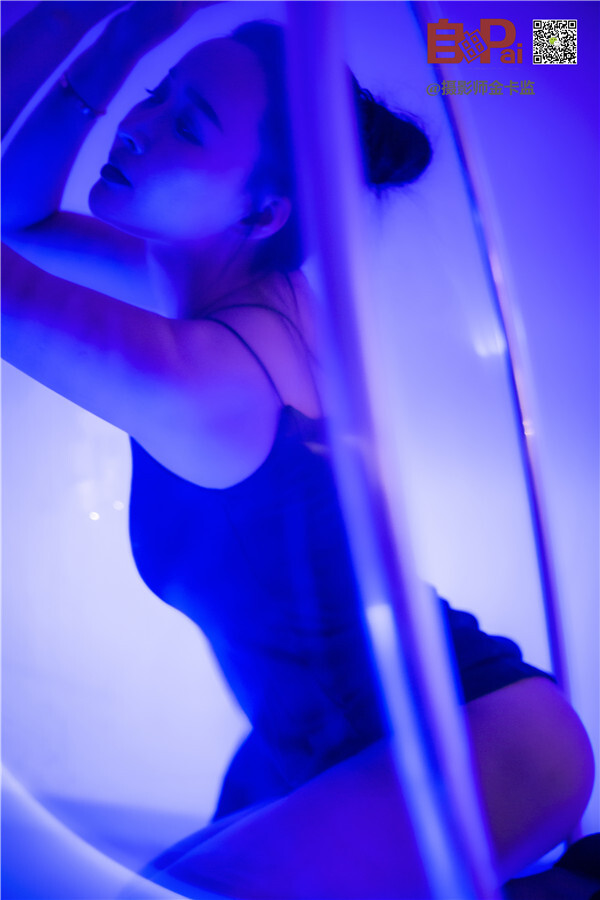 摄影师金卡监AISS女神索菲作品-夜色