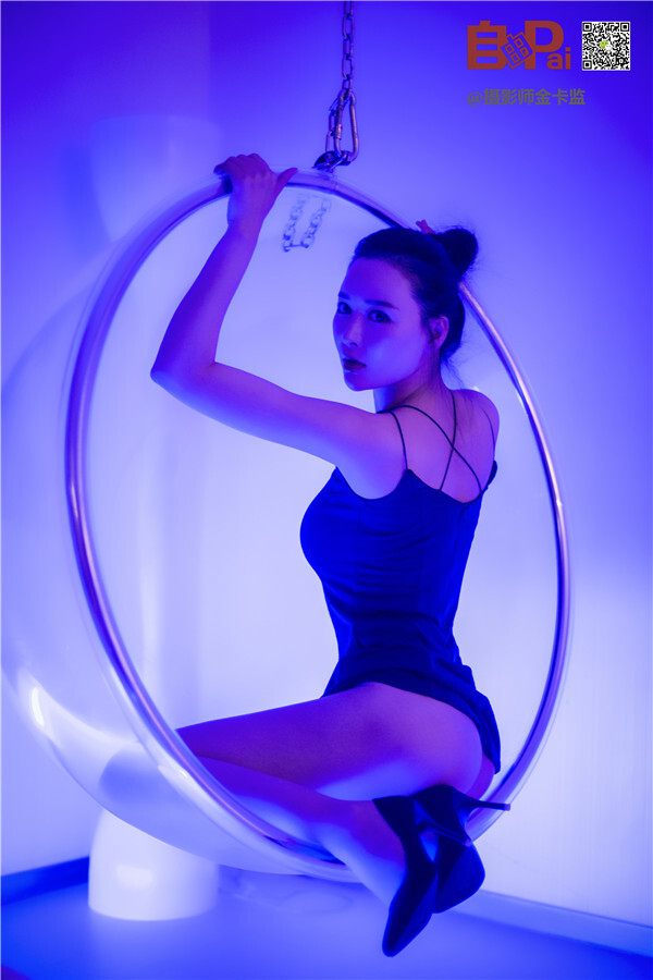 摄影师金卡监AISS女神索菲作品-夜色