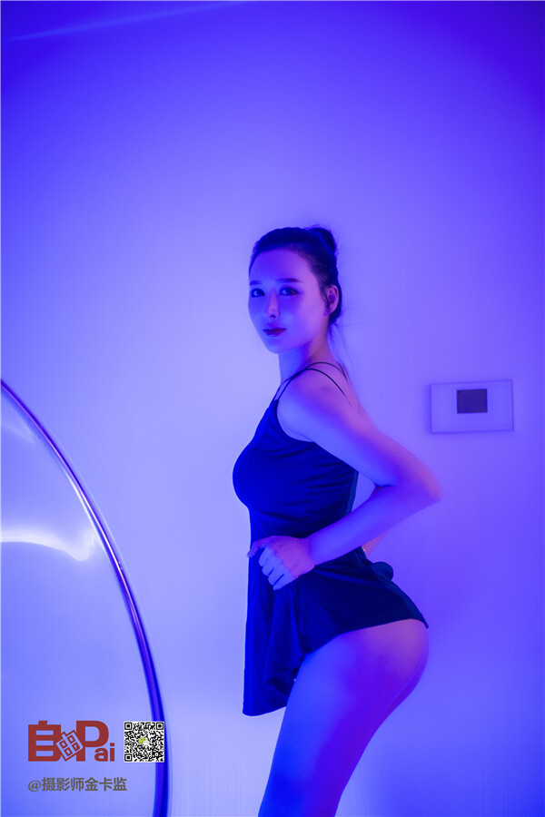 摄影师金卡监AISS女神索菲作品-夜色