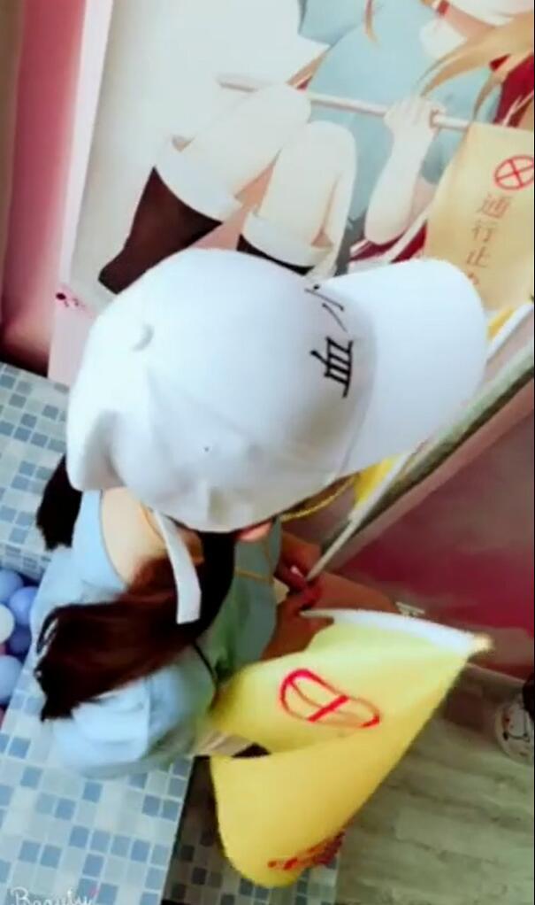 双马尾赛高酱—血小板美少女