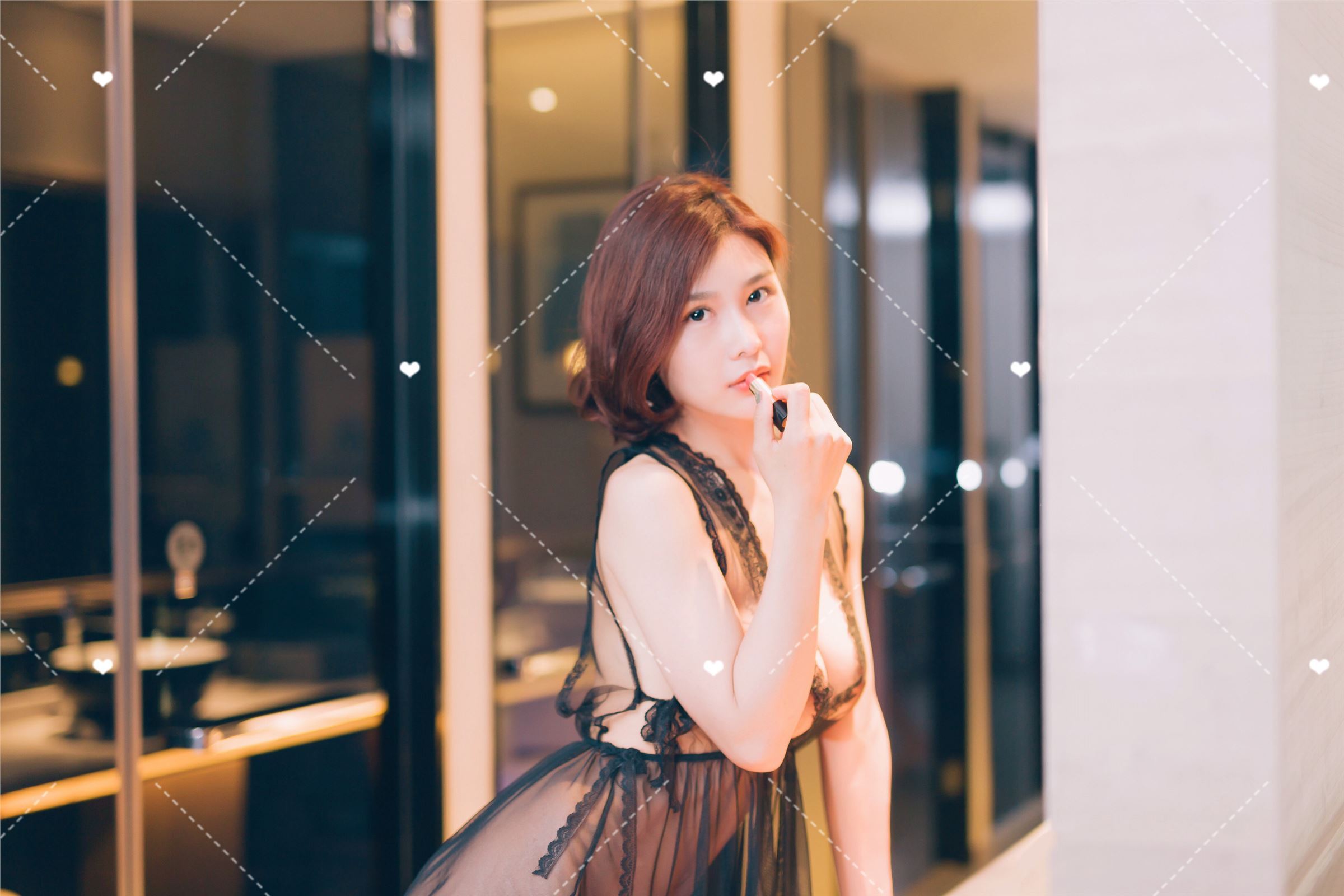 网红模特闫盼盼最新7月写真套图-透视