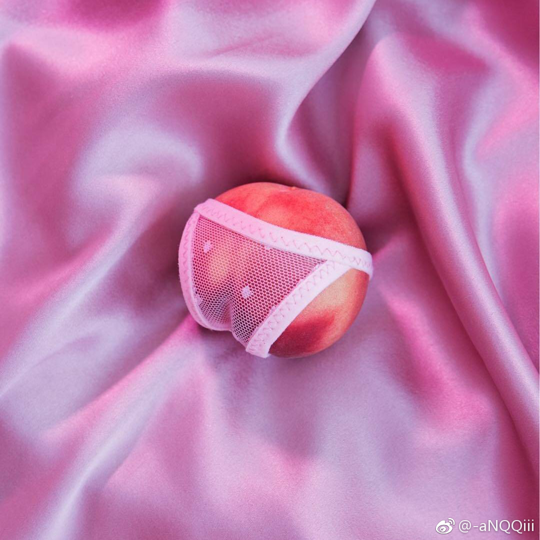 微博第一届美臀大赛美臀照打包 1