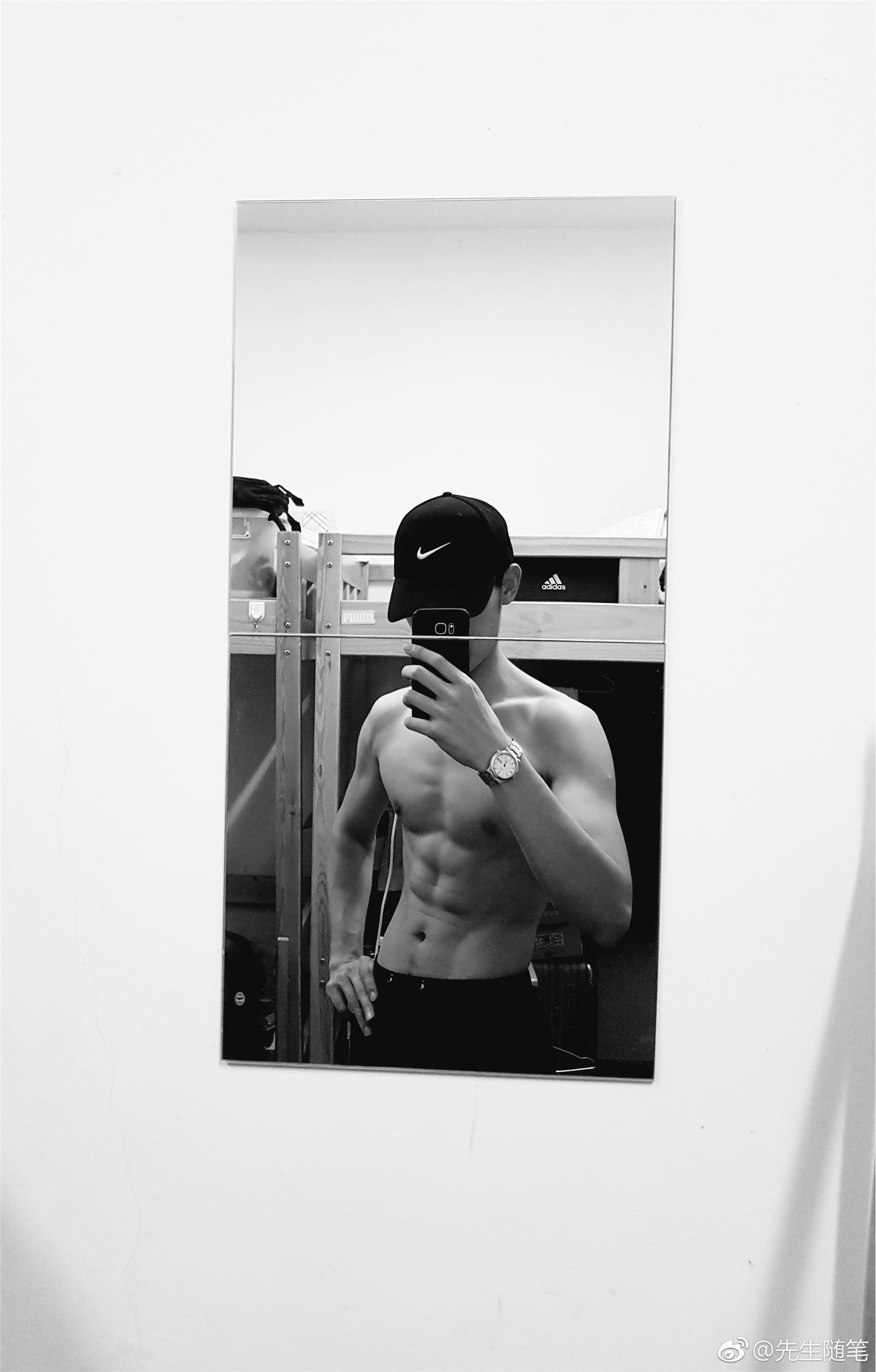 微博第一届美臀大赛美臀照打包 1