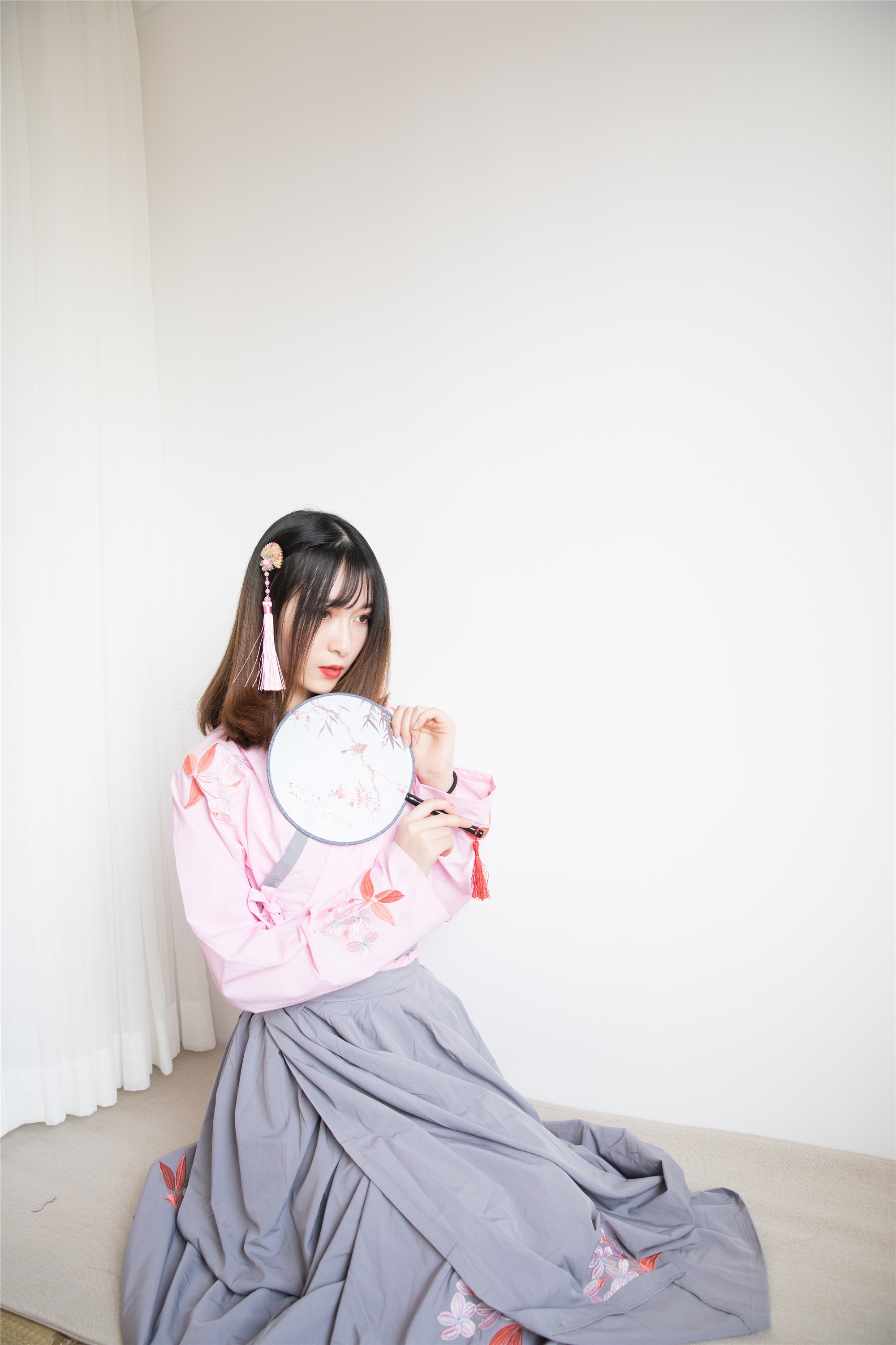 物恋传媒 No.109 猫耳-小众汉服与肉丝的巧妙搭配