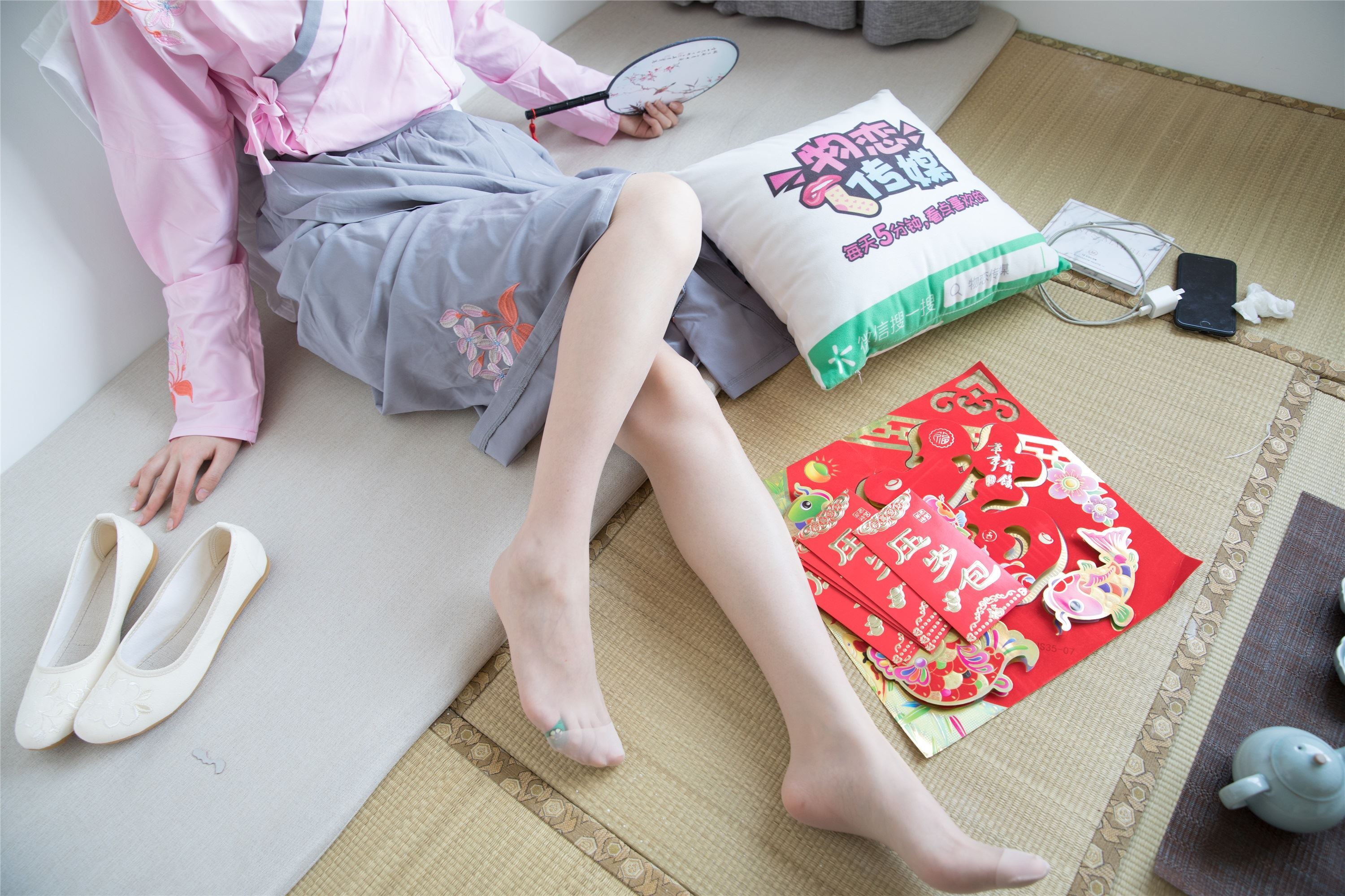 物恋传媒 No.109 猫耳-小众汉服与肉丝的巧妙搭配