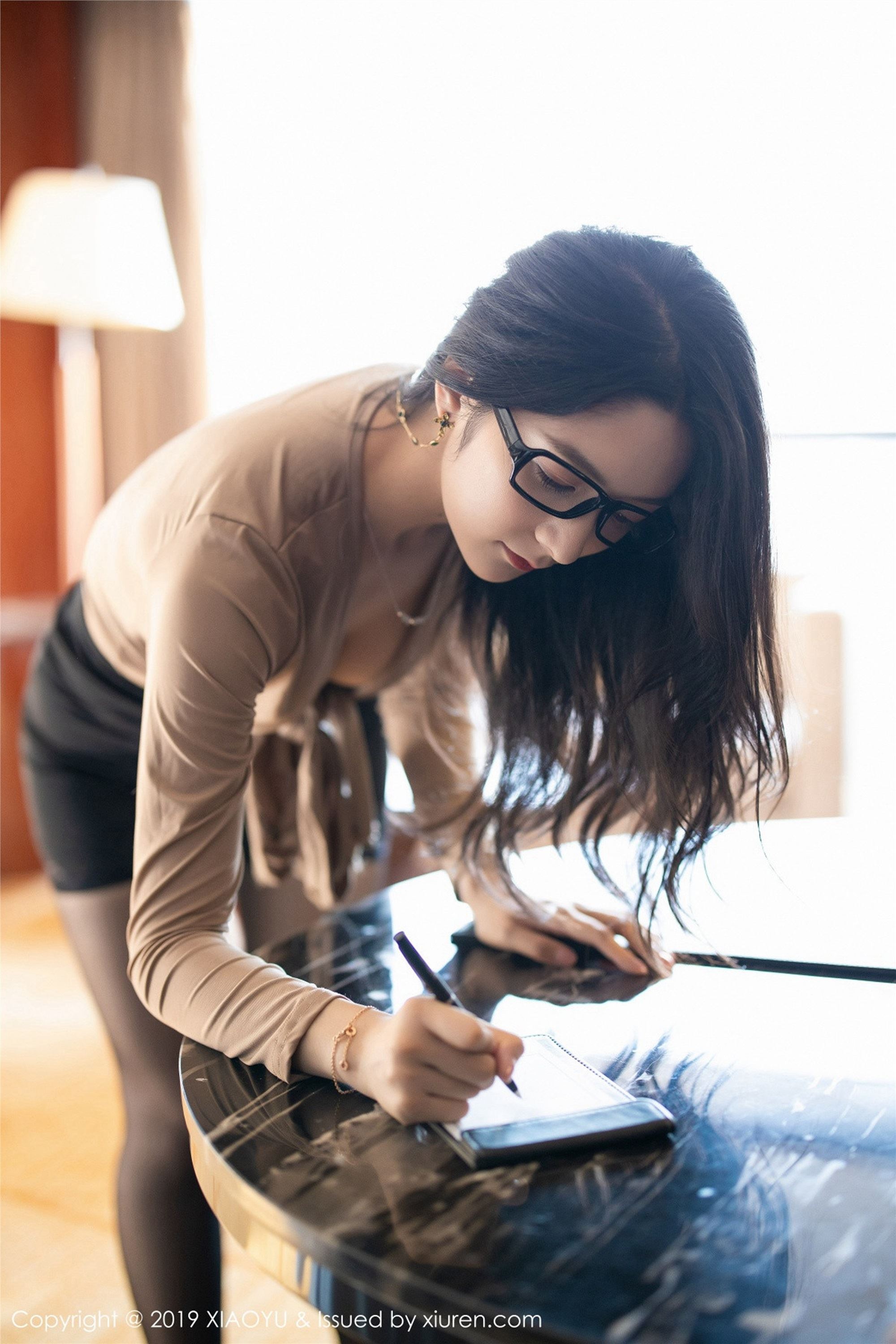 XIAOYU语画界  2019.09.17 VOL.154 Angela小热巴