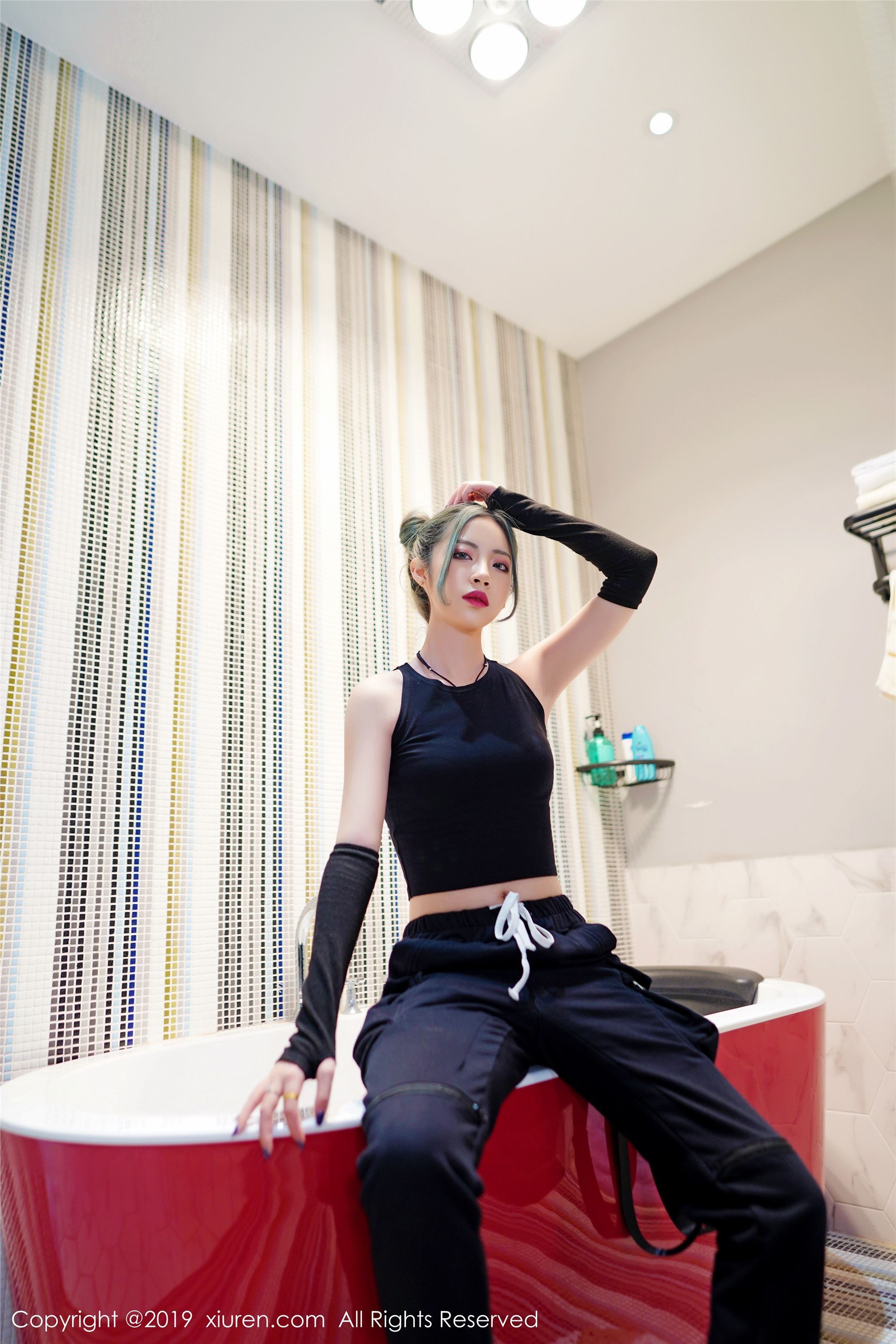 XIUREN秀人网  2019.08.26 NO.1644 贾诗晗