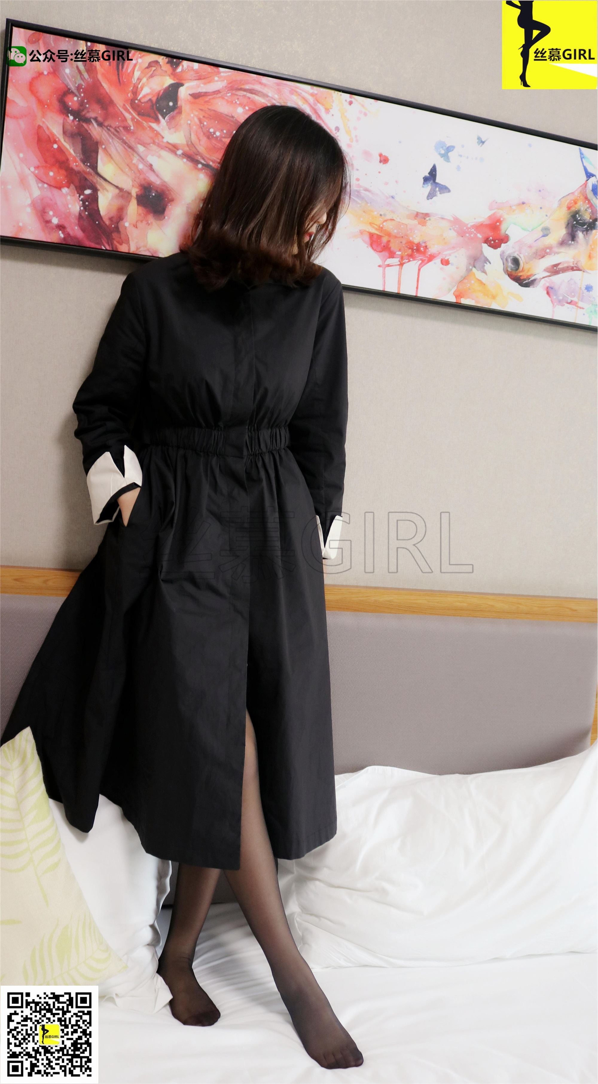 丝慕写真 第014期 模特：四月《黑天鹅与白天鹅》