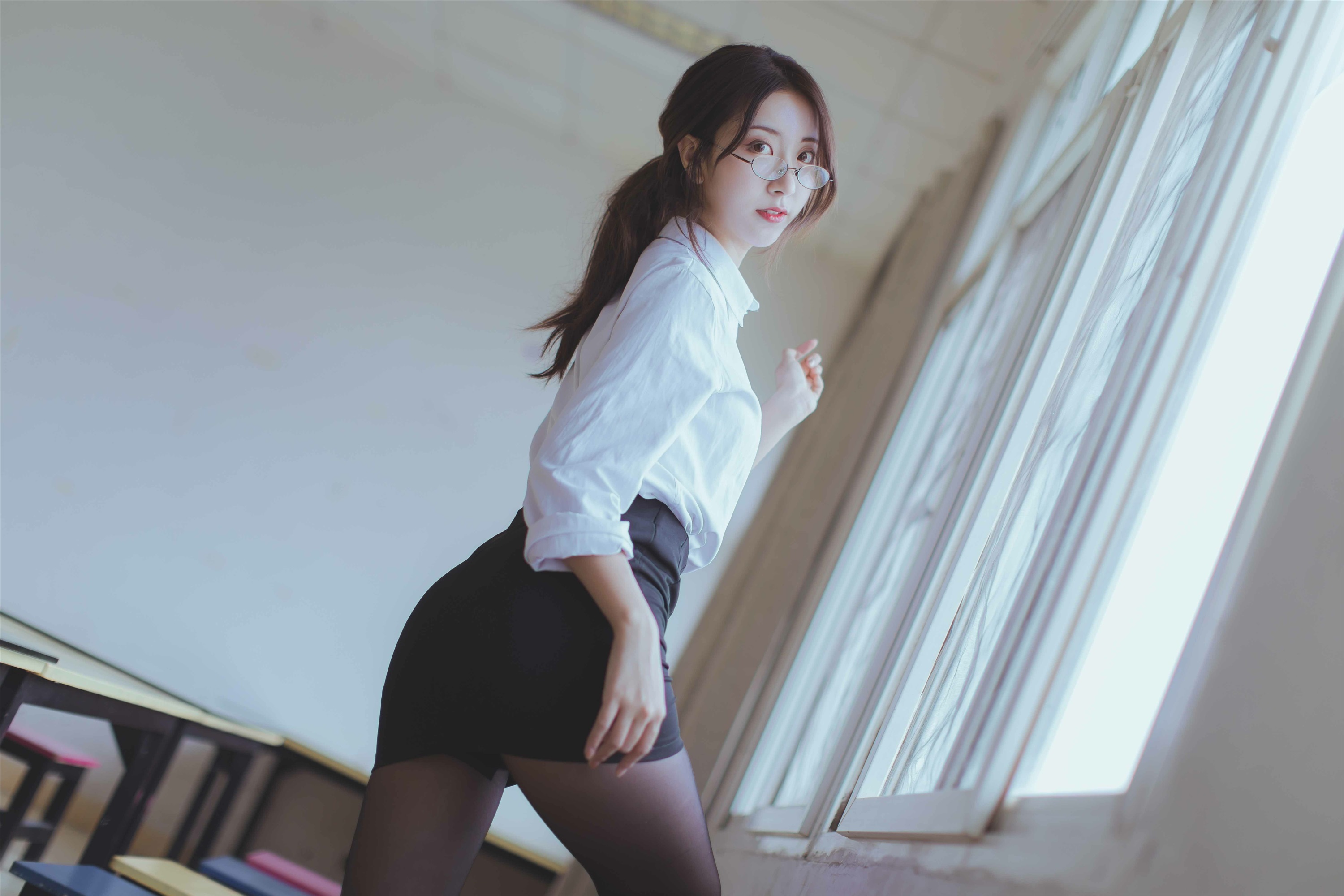 Coser小姐姐黑川 – 教师（不对外）真爱cos