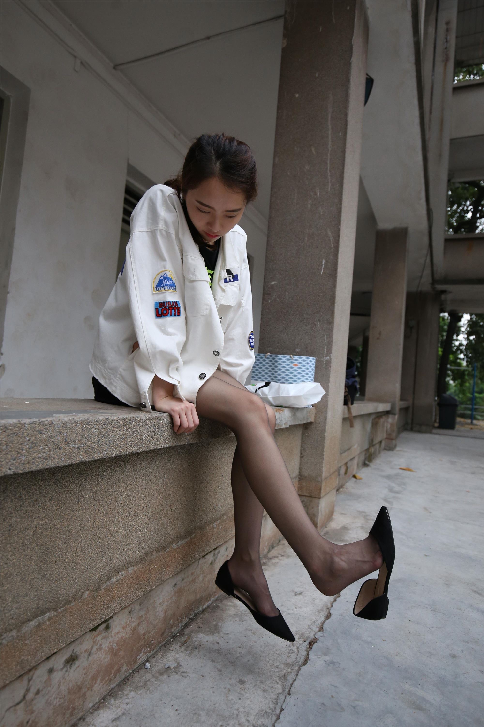 大西瓜美女图片 Z2-2 衬黑丝袜472p1