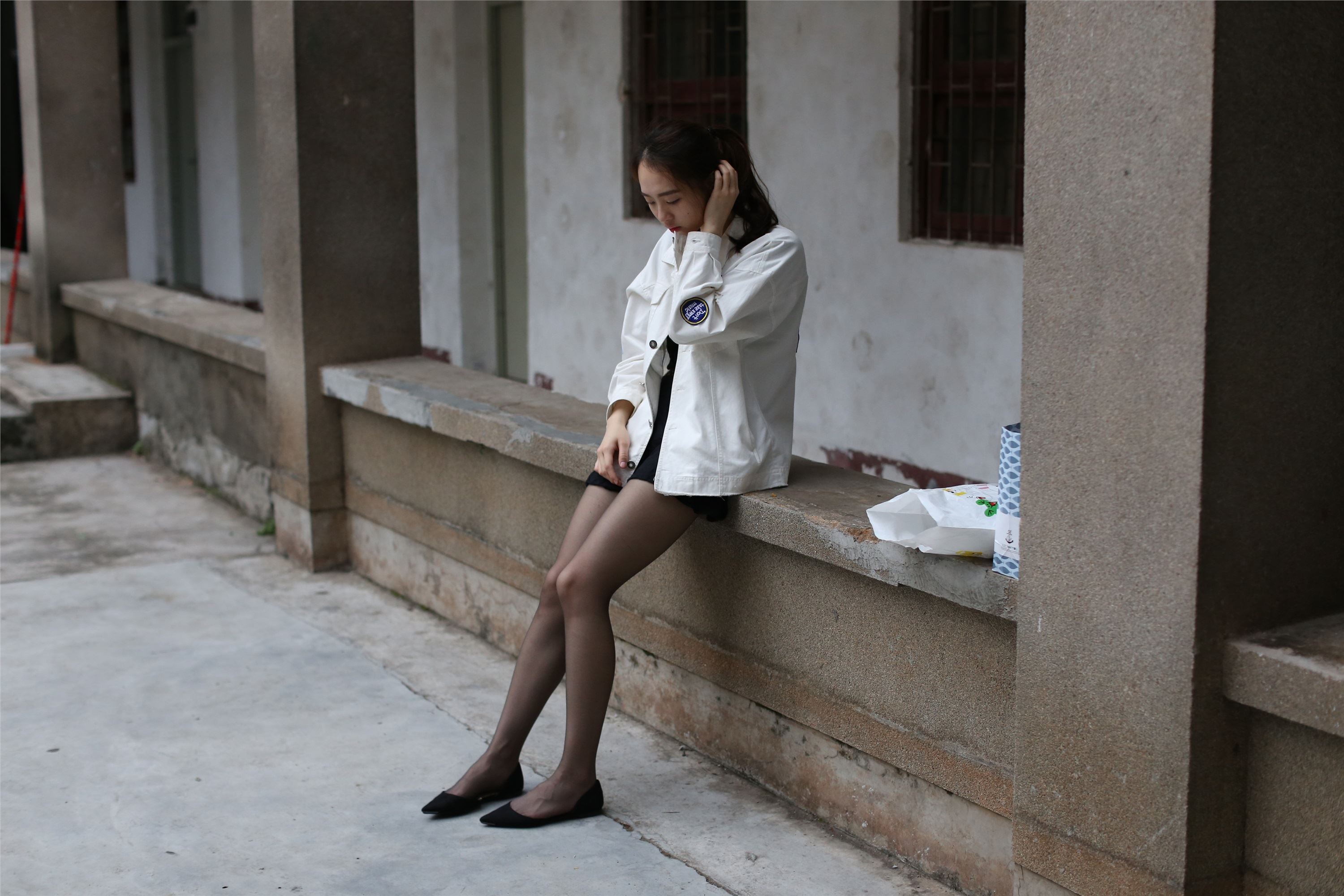 大西瓜美女图片 Z2-2 衬黑丝袜472p1