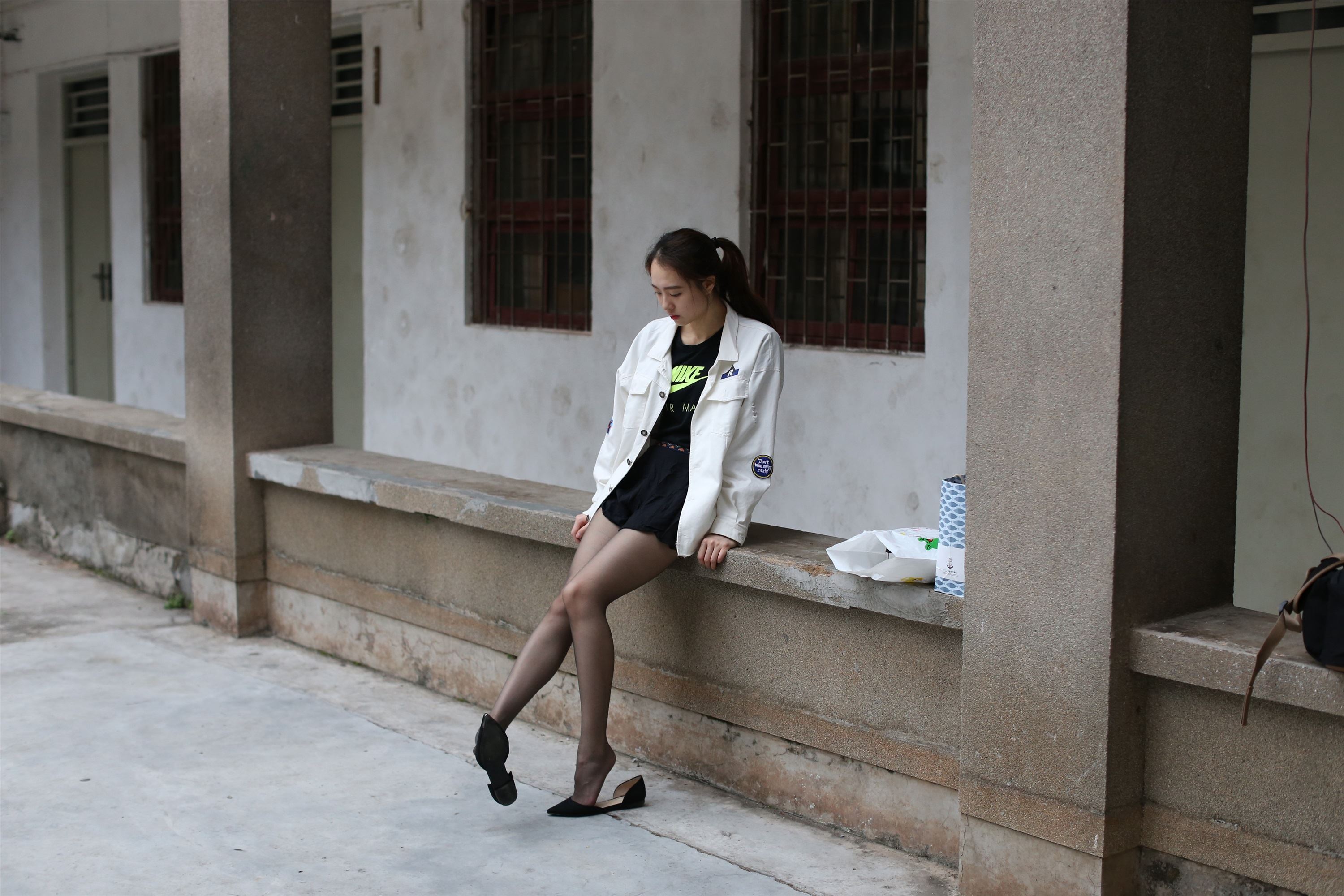 大西瓜美女图片 Z2-2 衬黑丝袜472p1