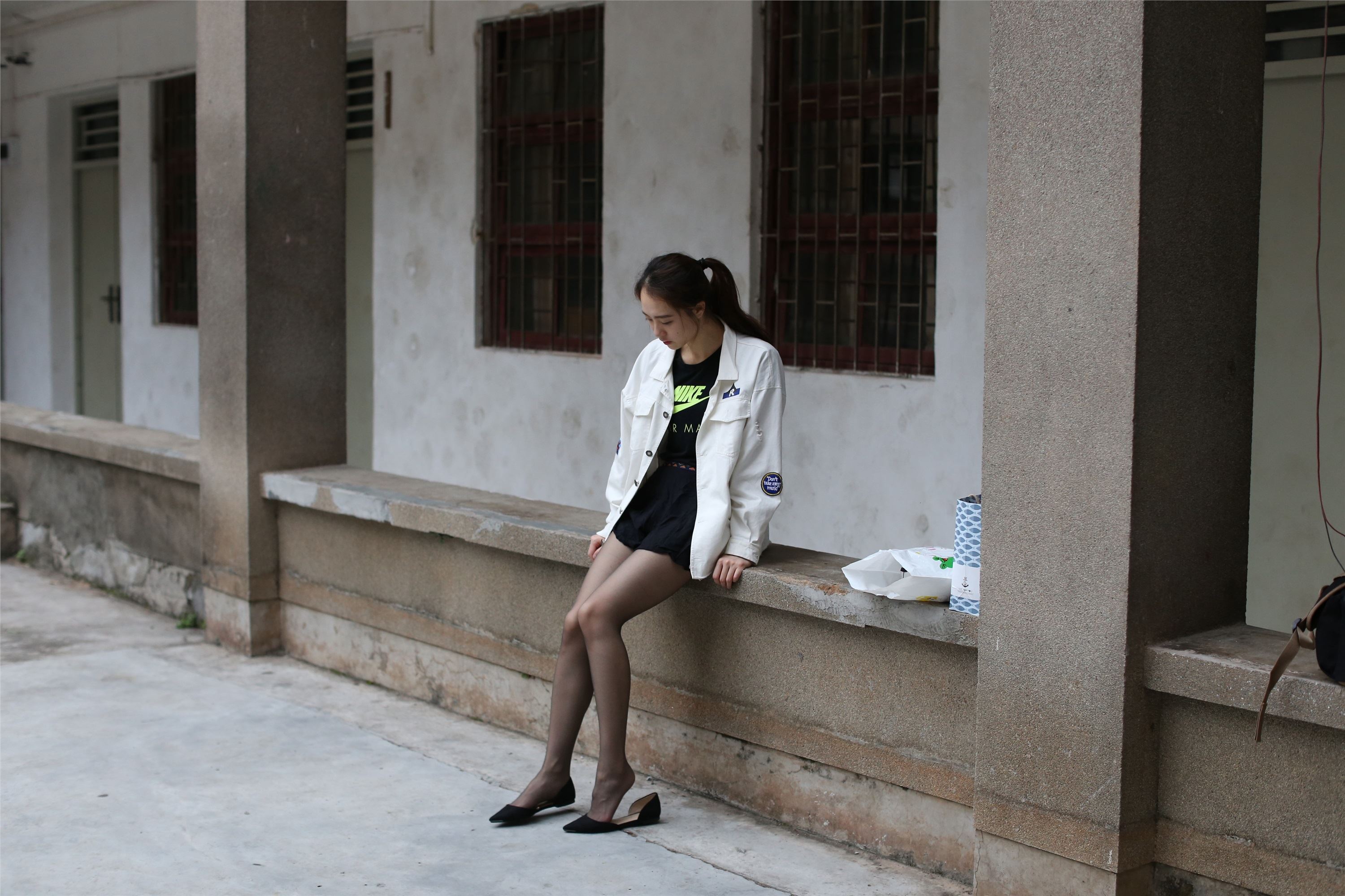 大西瓜美女图片 Z2-2 衬黑丝袜472p1