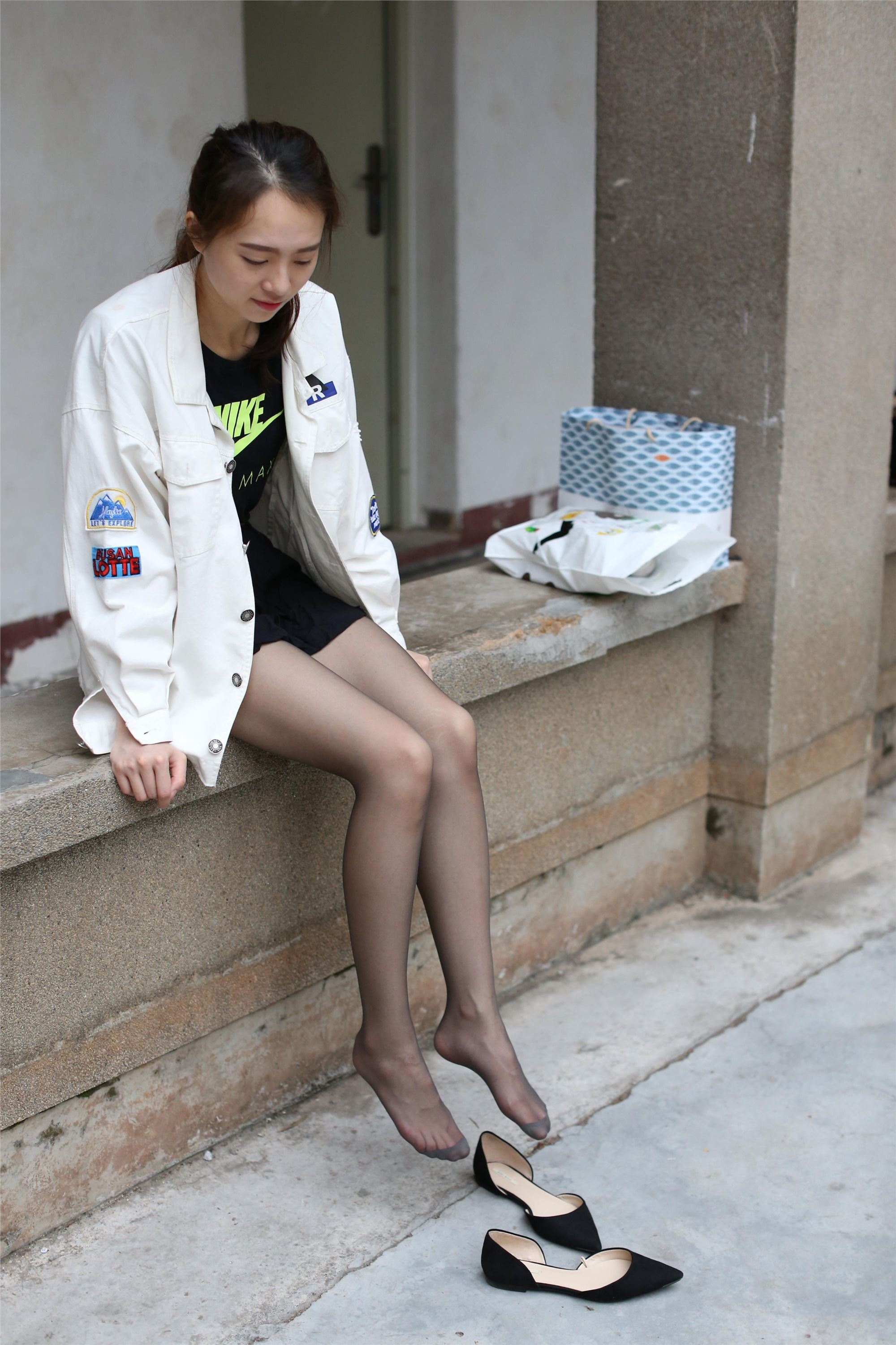 大西瓜美女图片 Z2-2 衬黑丝袜472p1