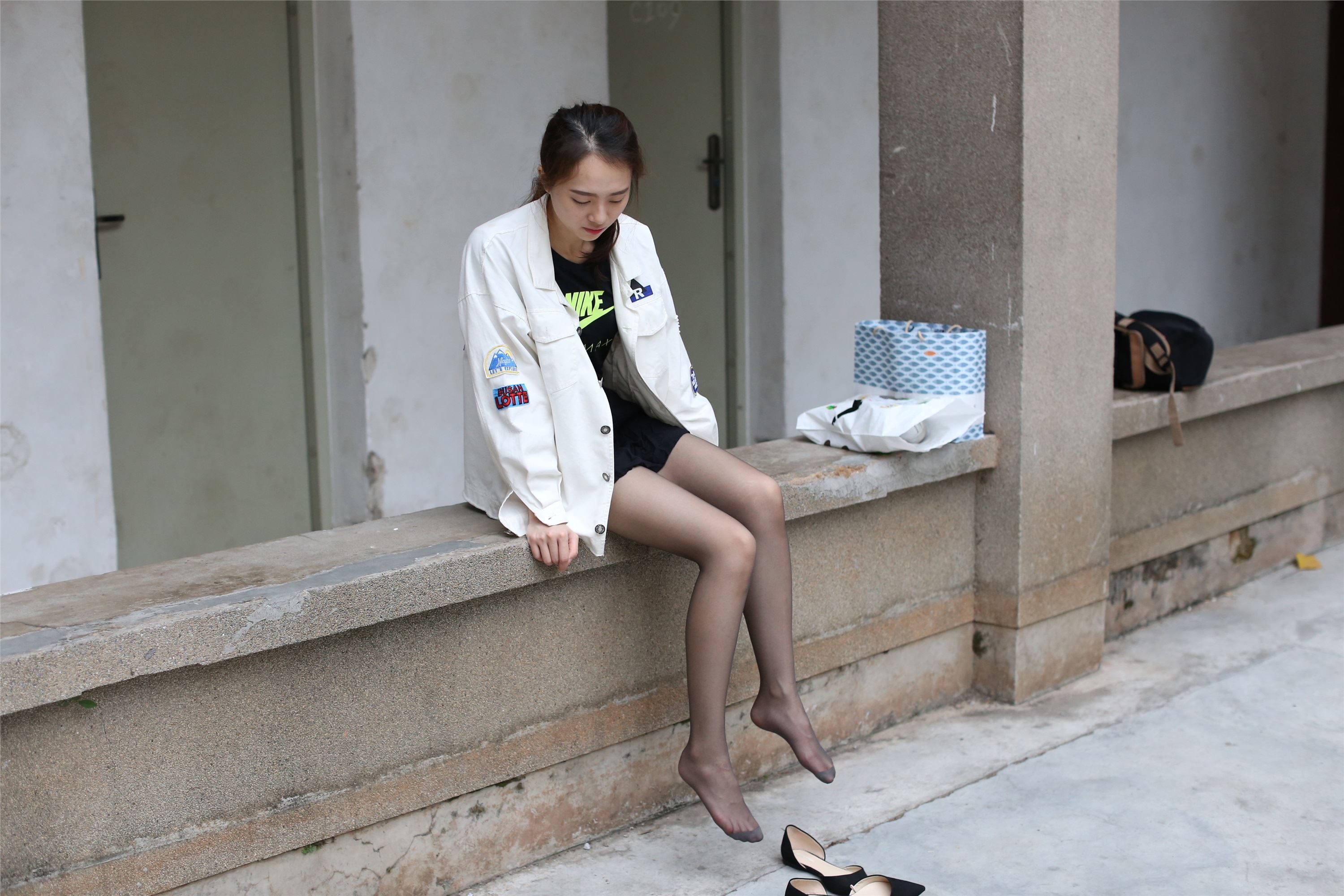 大西瓜美女图片 Z2-2 衬黑丝袜472p1