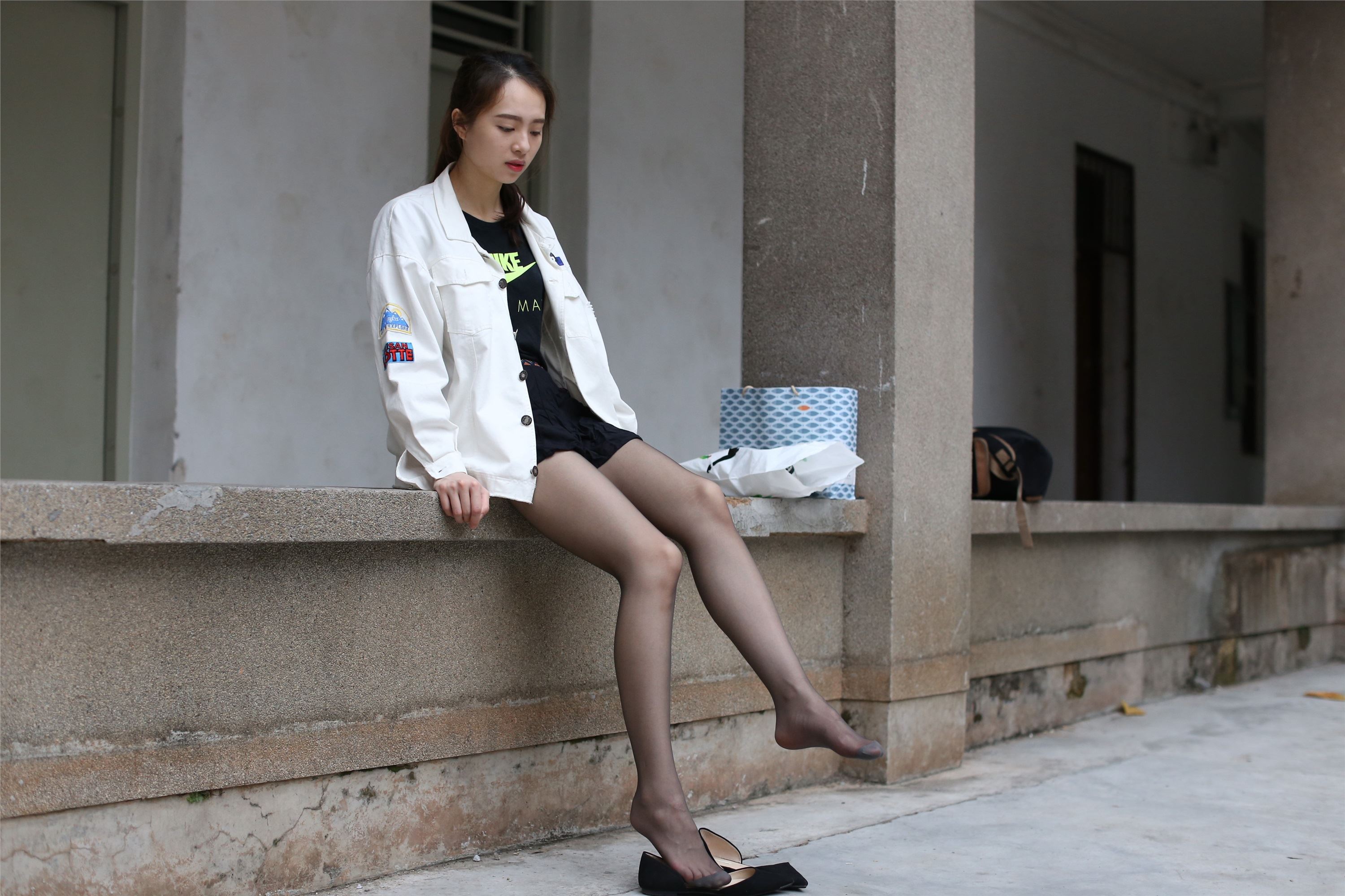 大西瓜美女图片 Z2-2 衬黑丝袜472p1