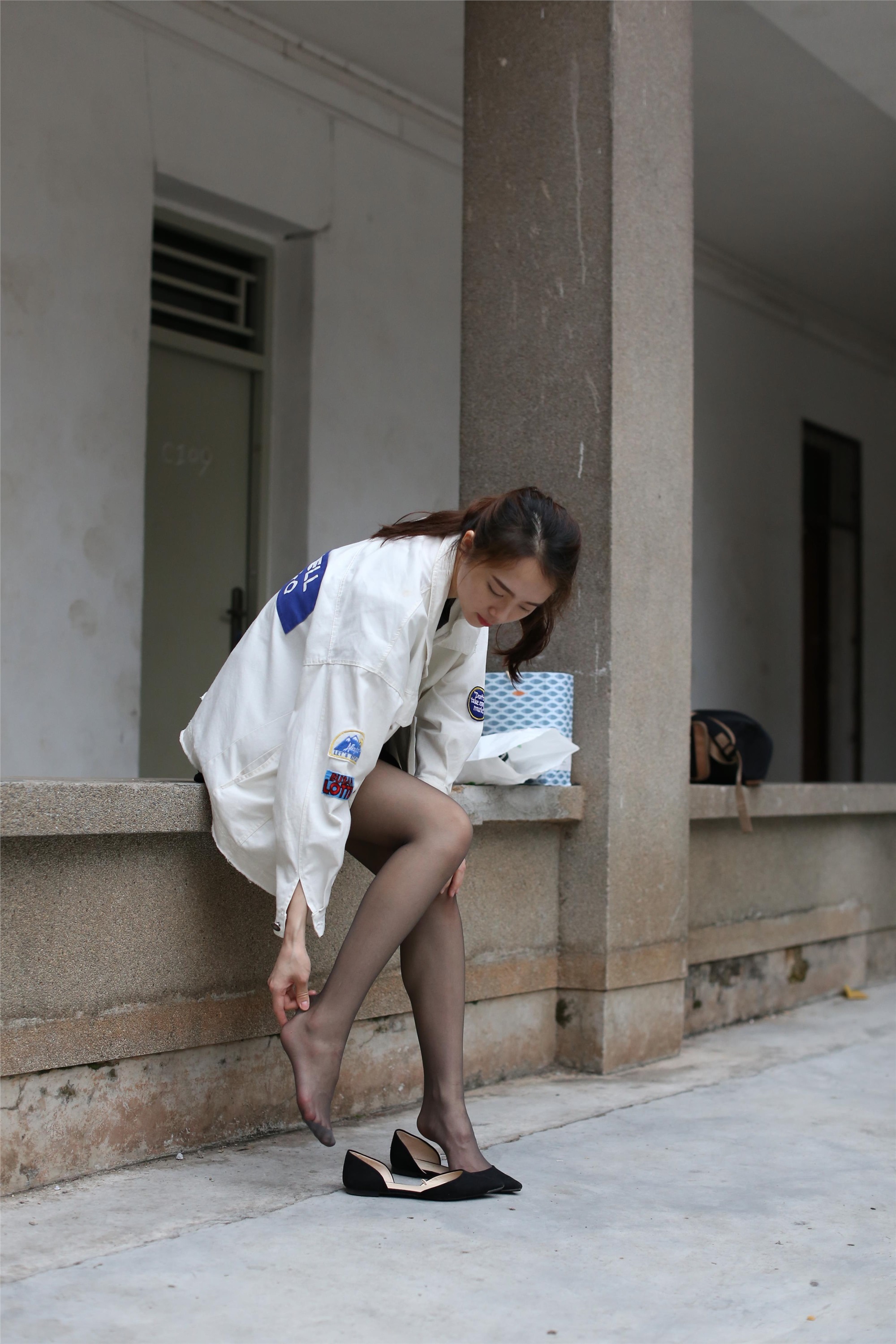 大西瓜美女图片 Z2-2 衬黑丝袜472p1