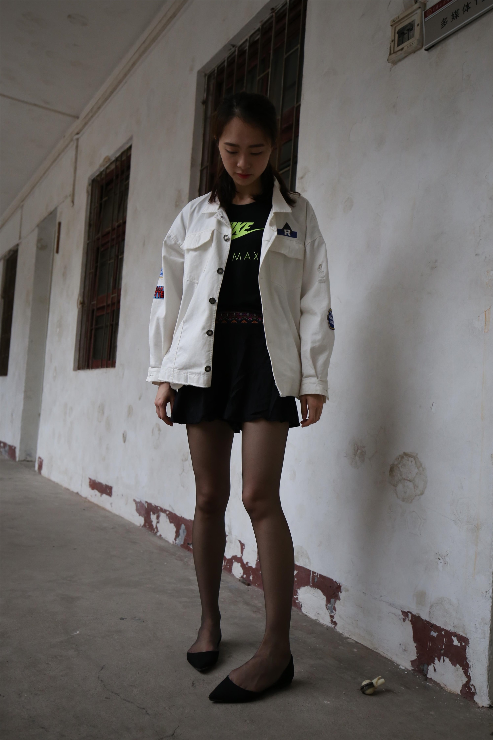 大西瓜美女图片 Z2-2 衬黑丝袜472p2