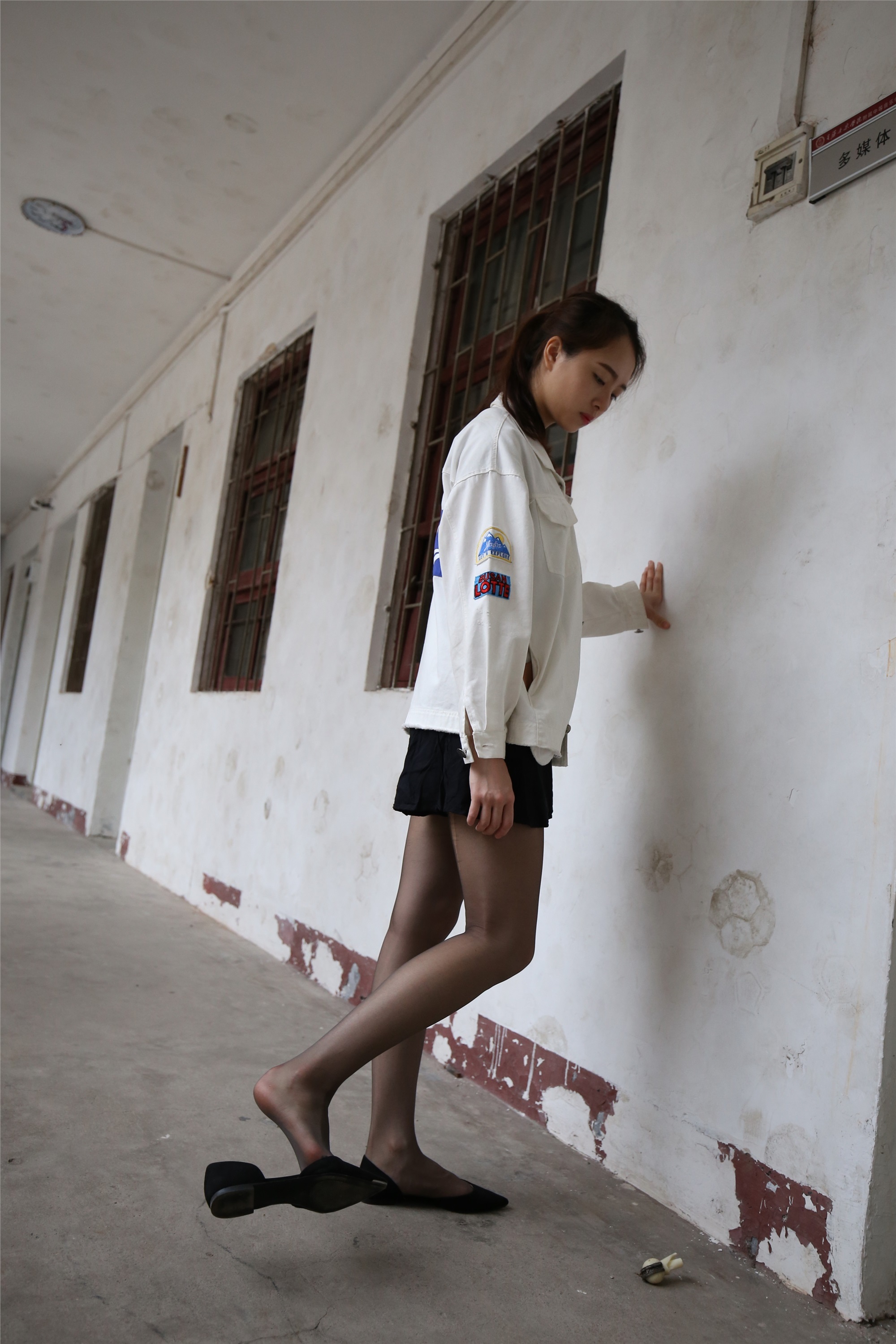 大西瓜美女图片 Z2-2 衬黑丝袜472p2