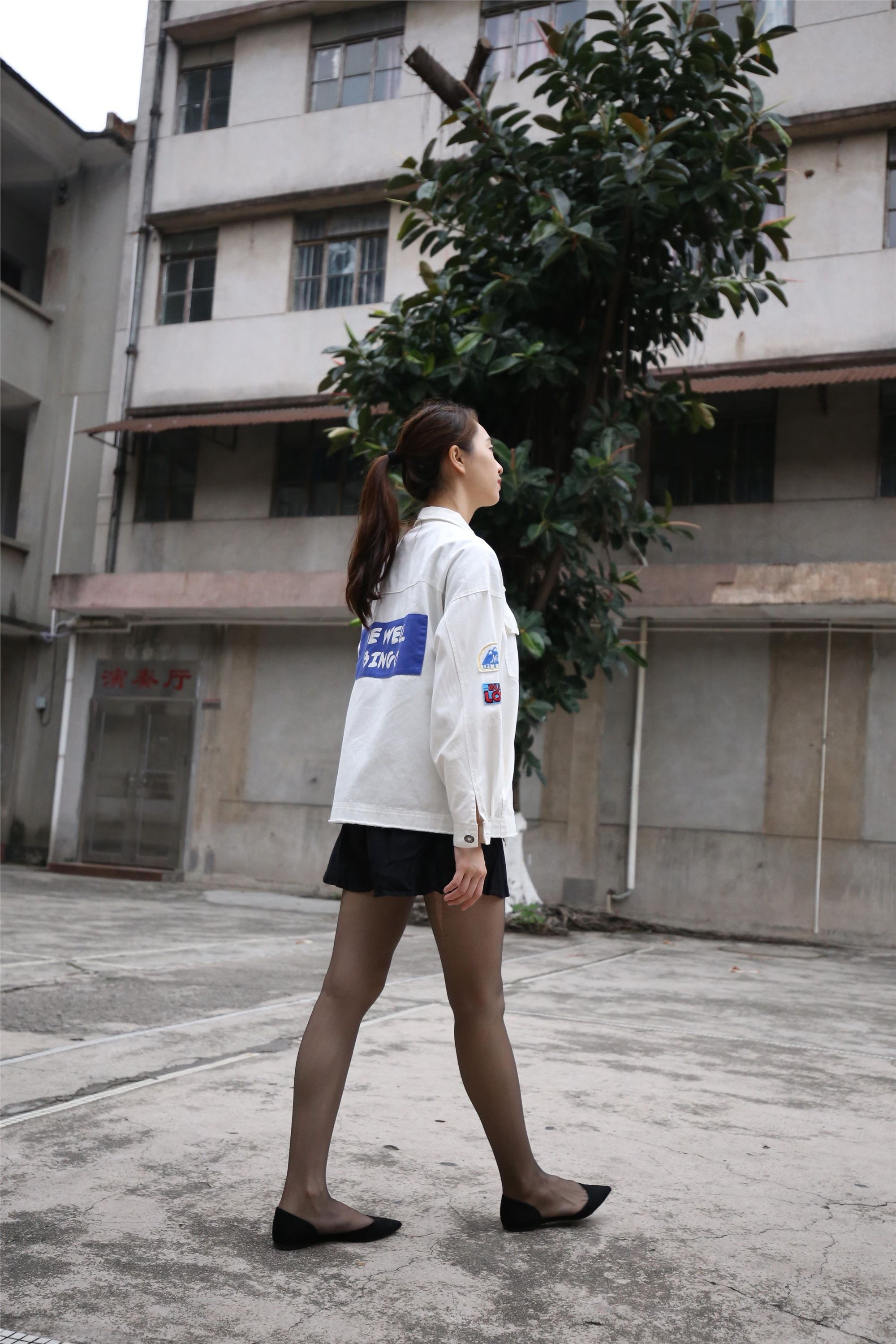 大西瓜美女图片 Z2-2 衬黑丝袜472p3