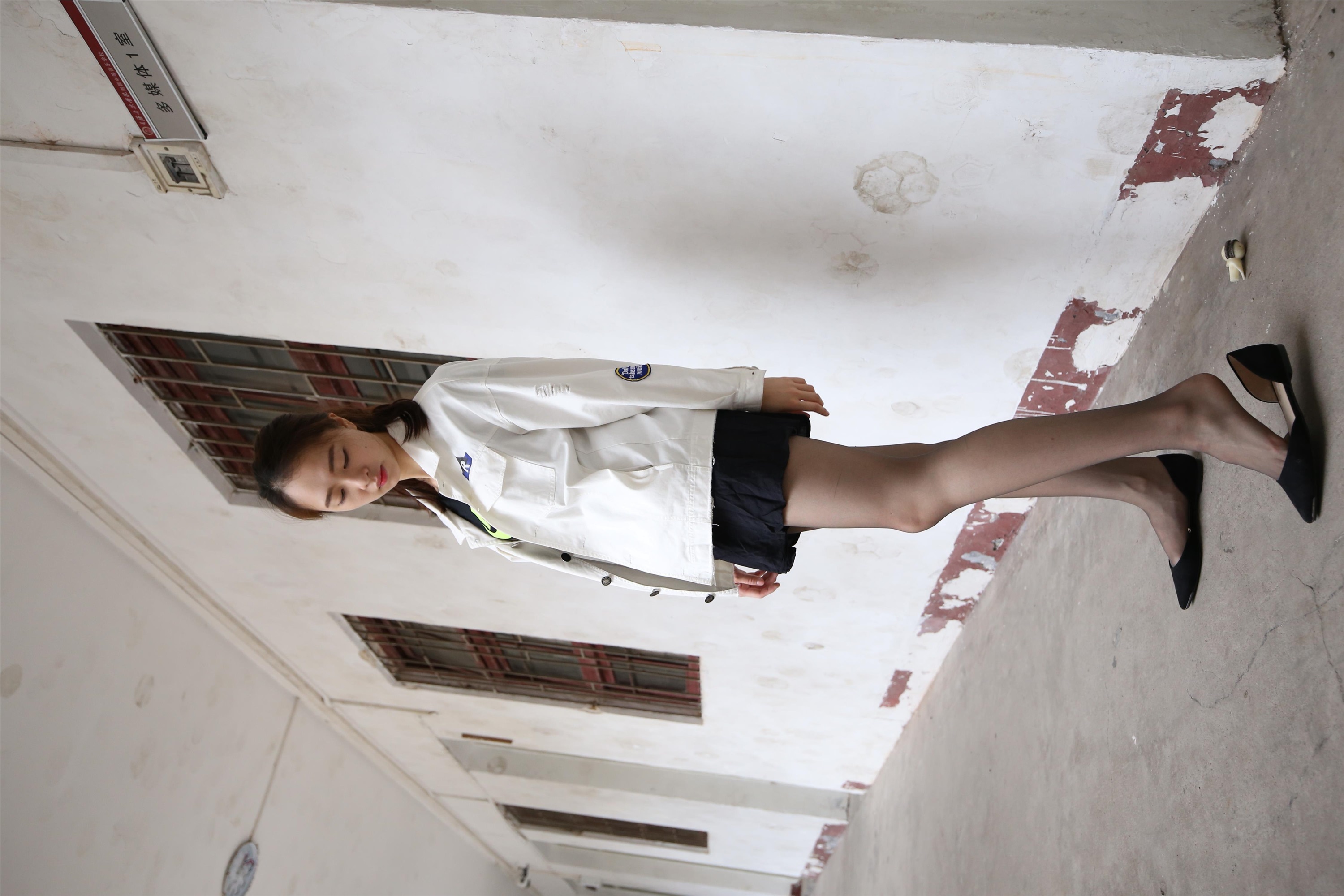 大西瓜美女图片 Z2-2 衬黑丝袜472p3