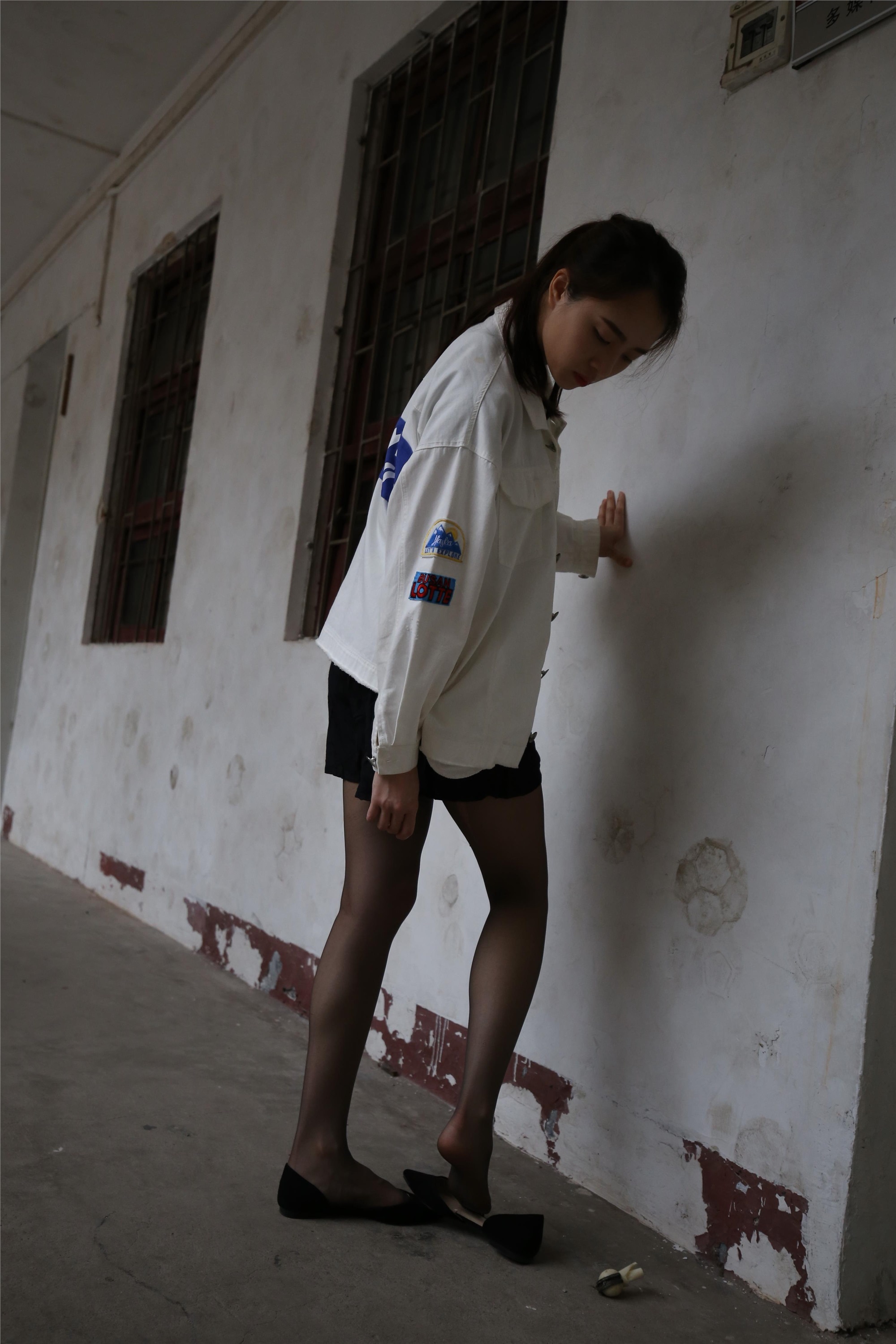 大西瓜美女图片 Z2-2 衬黑丝袜472p3