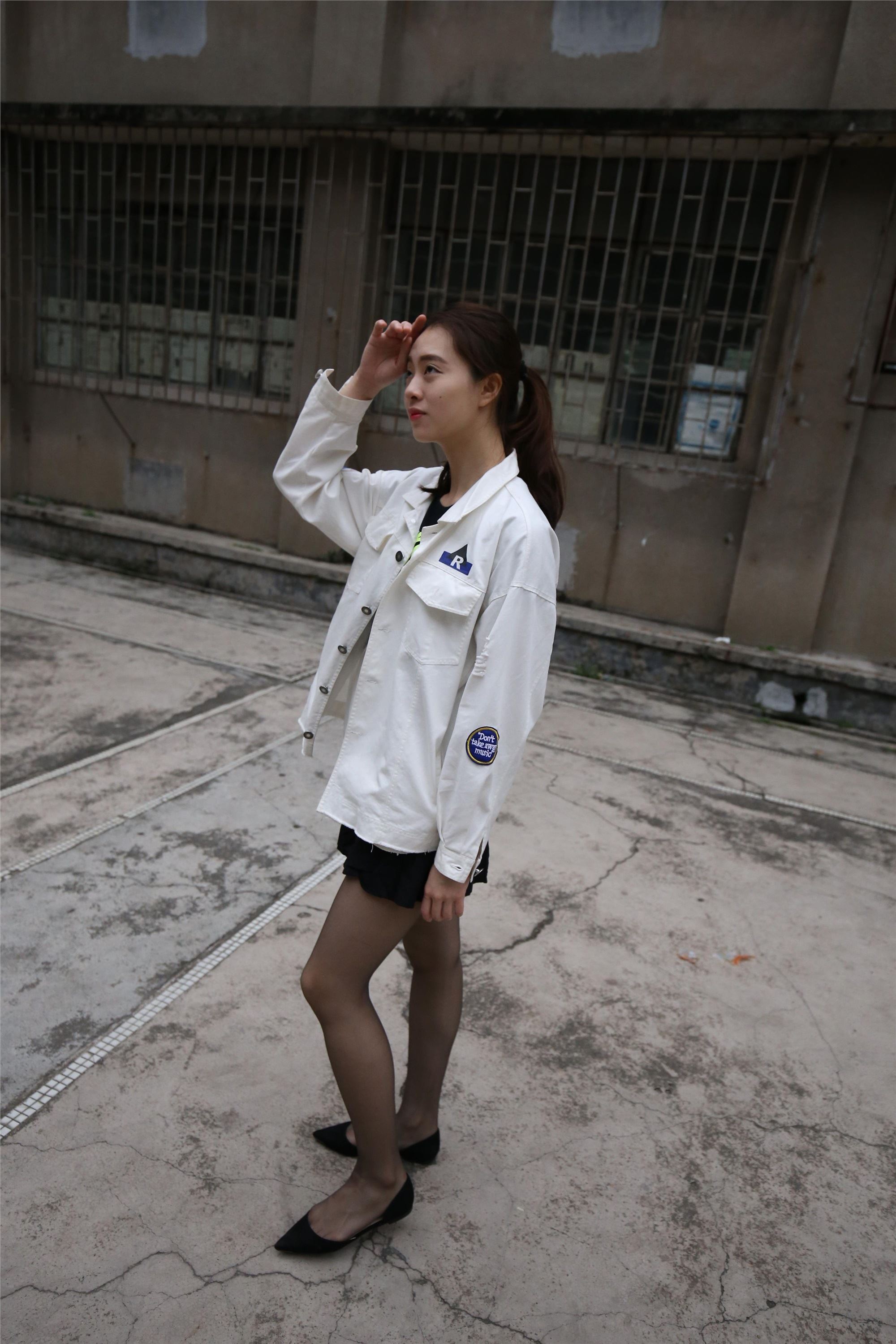 大西瓜美女图片 Z2-2 衬黑丝袜472p3