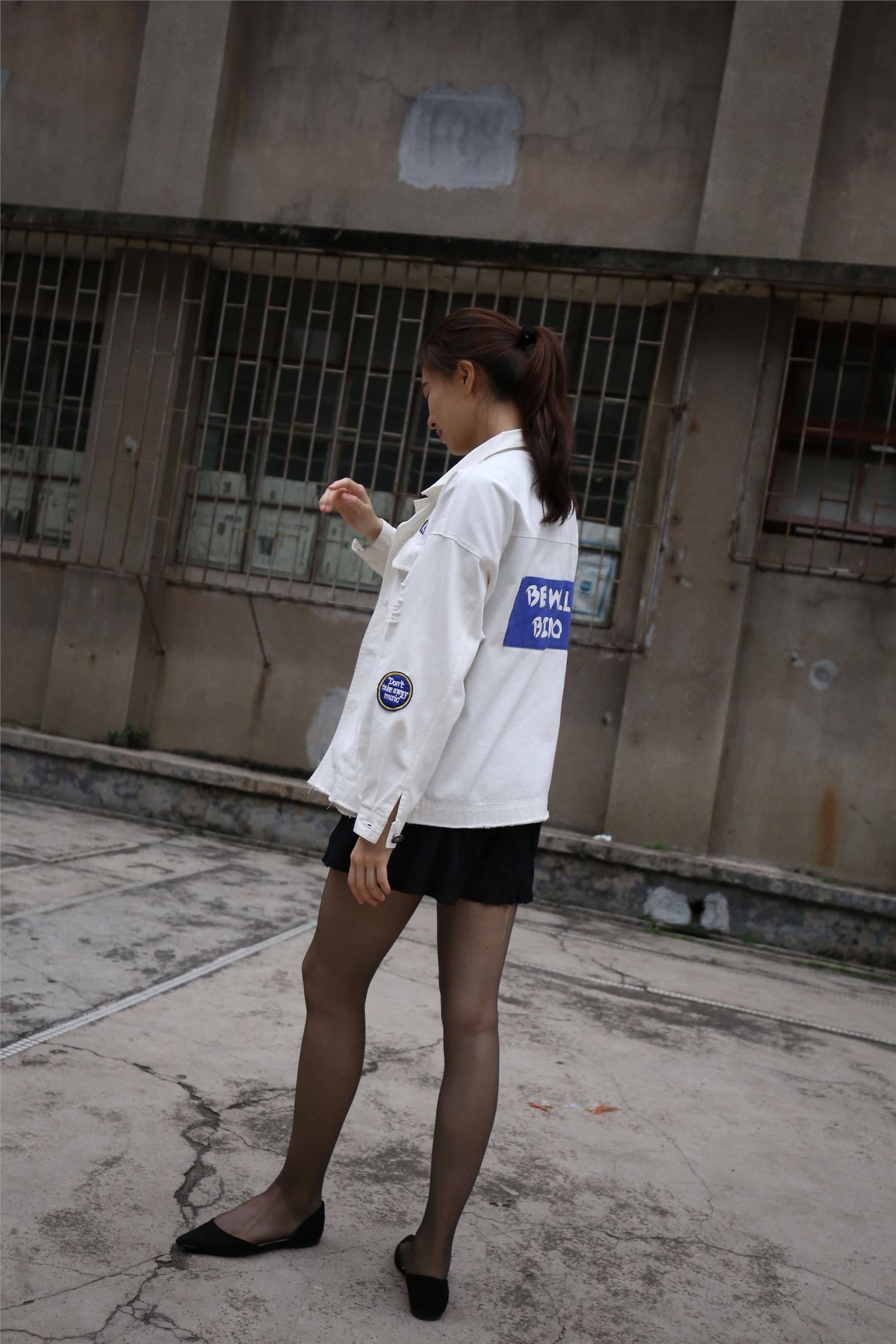 大西瓜美女图片 Z2-2 衬黑丝袜472p3