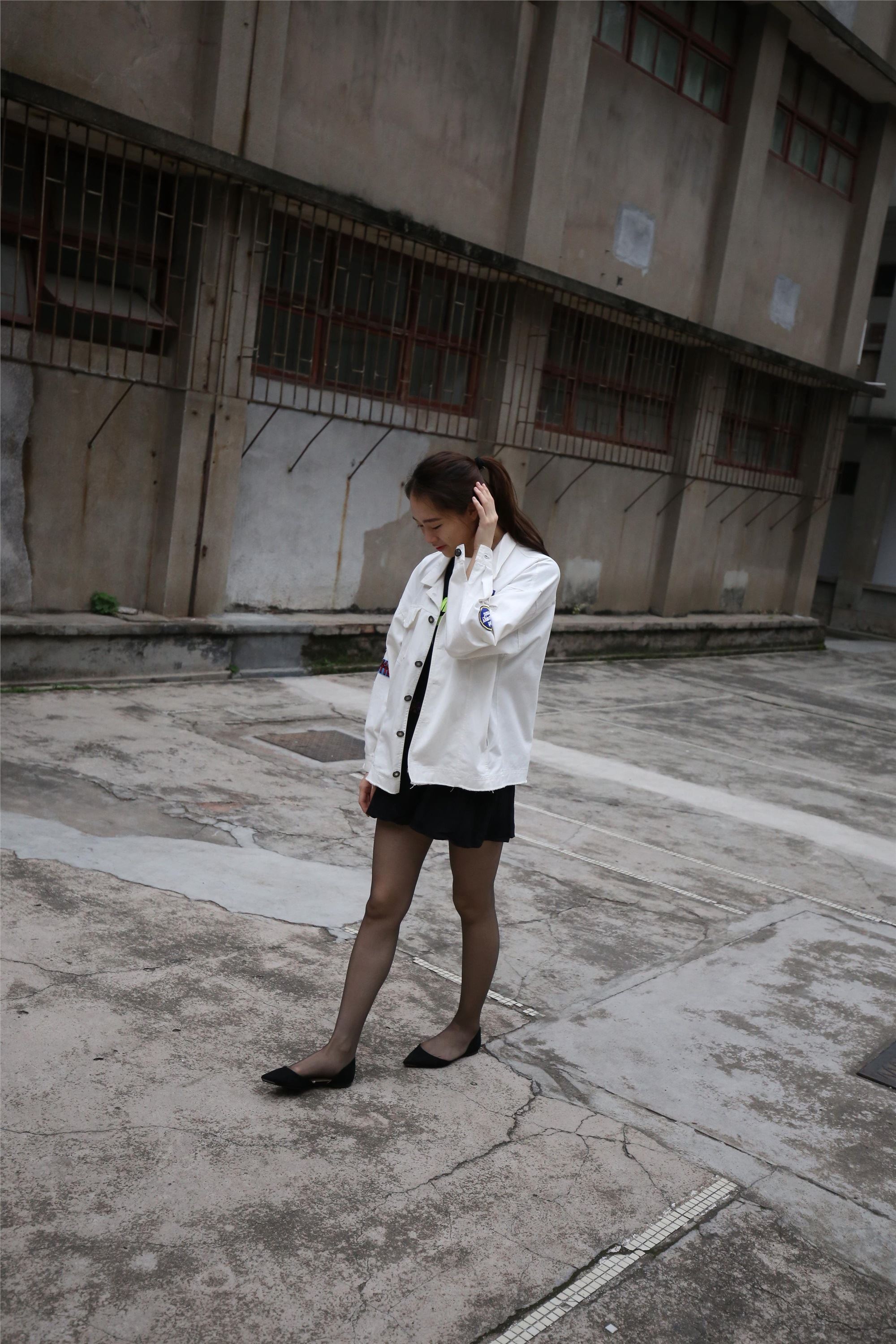 大西瓜美女图片 Z2-2 衬黑丝袜472p3