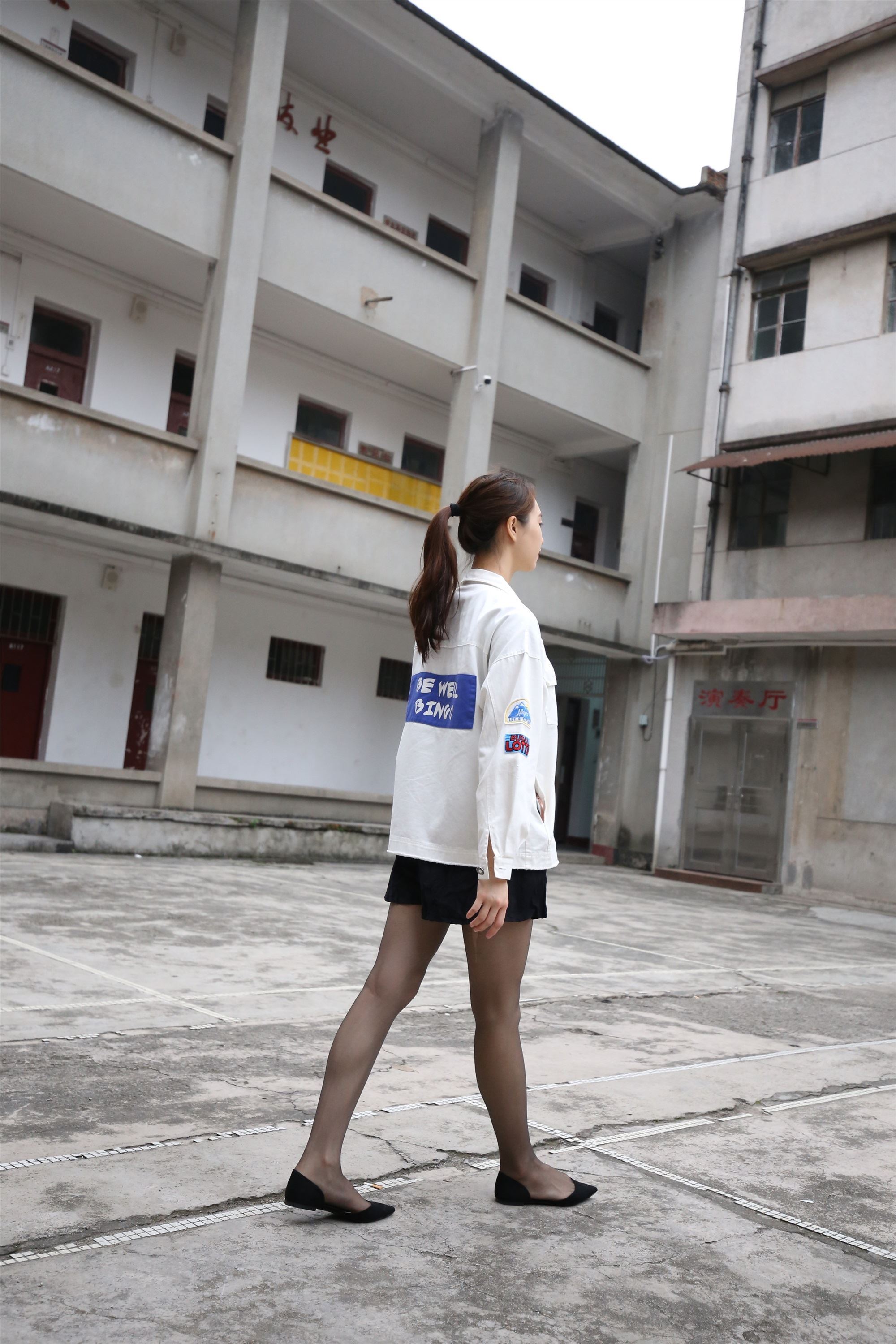 大西瓜美女图片 Z2-2 衬黑丝袜472p3