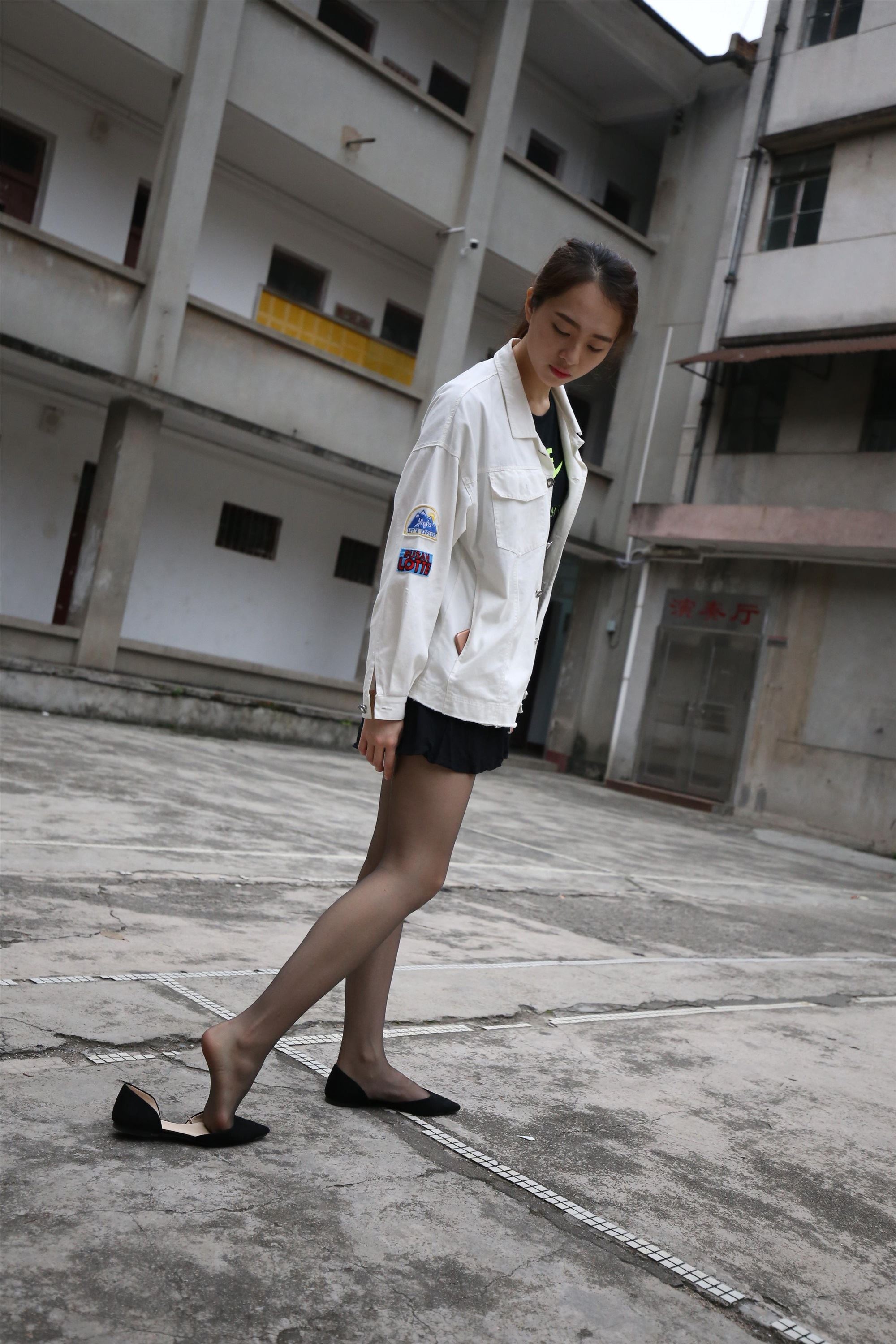 大西瓜美女图片 Z2-2 衬黑丝袜472p3