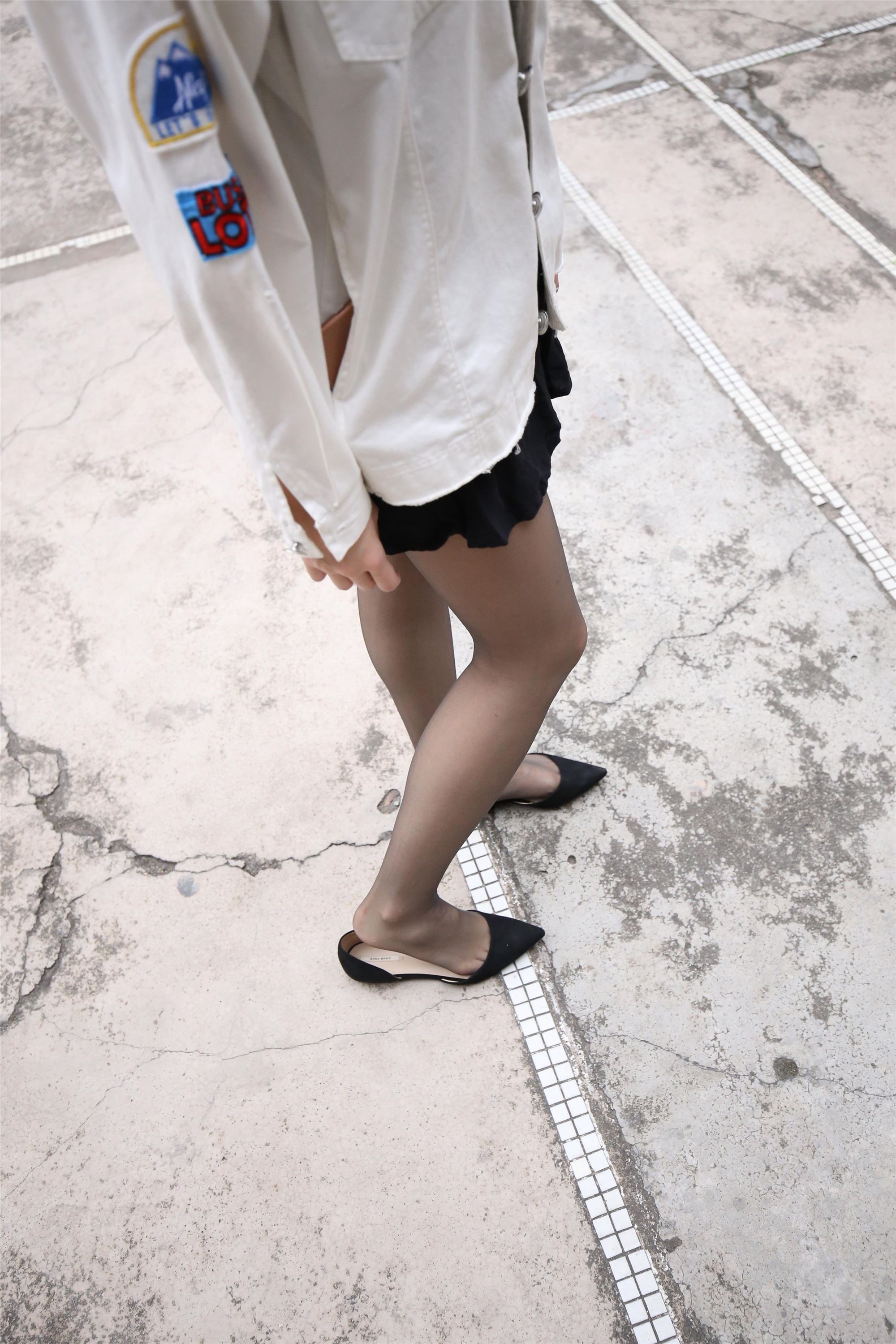 大西瓜美女图片 Z2-2 衬黑丝袜472p4