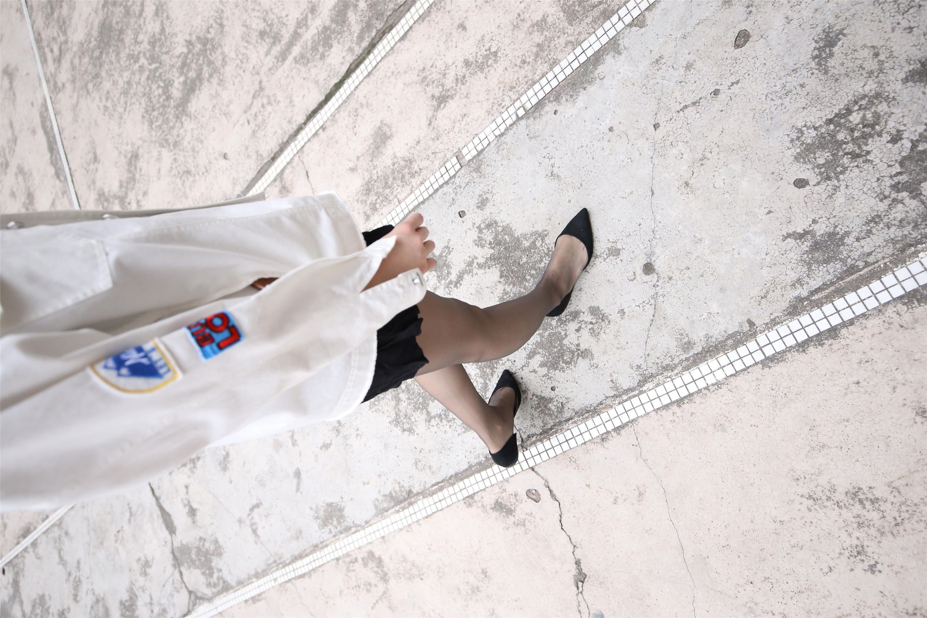 大西瓜美女图片 Z2-2 衬黑丝袜472p4