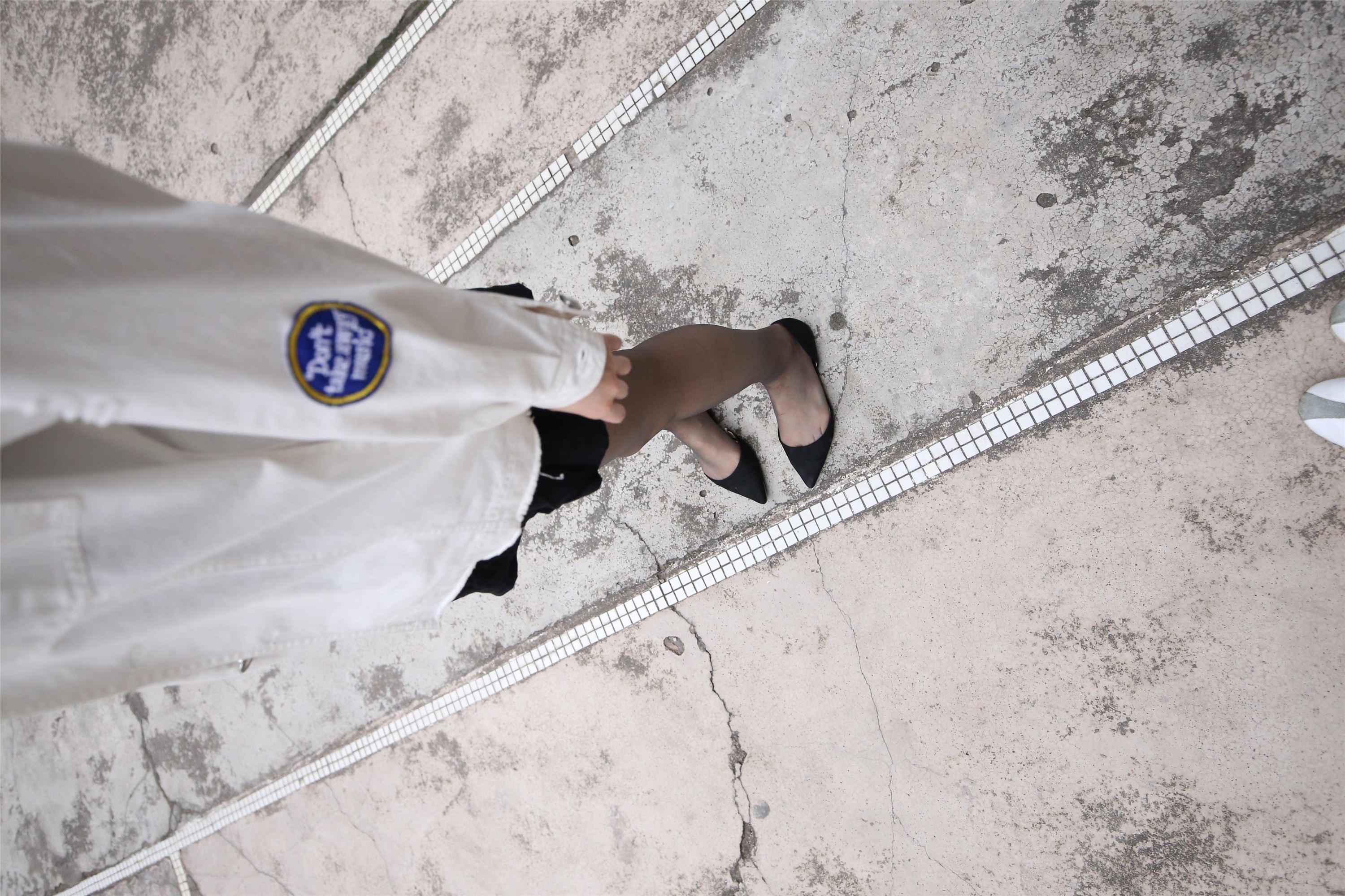 大西瓜美女图片 Z2-2 衬黑丝袜472p4