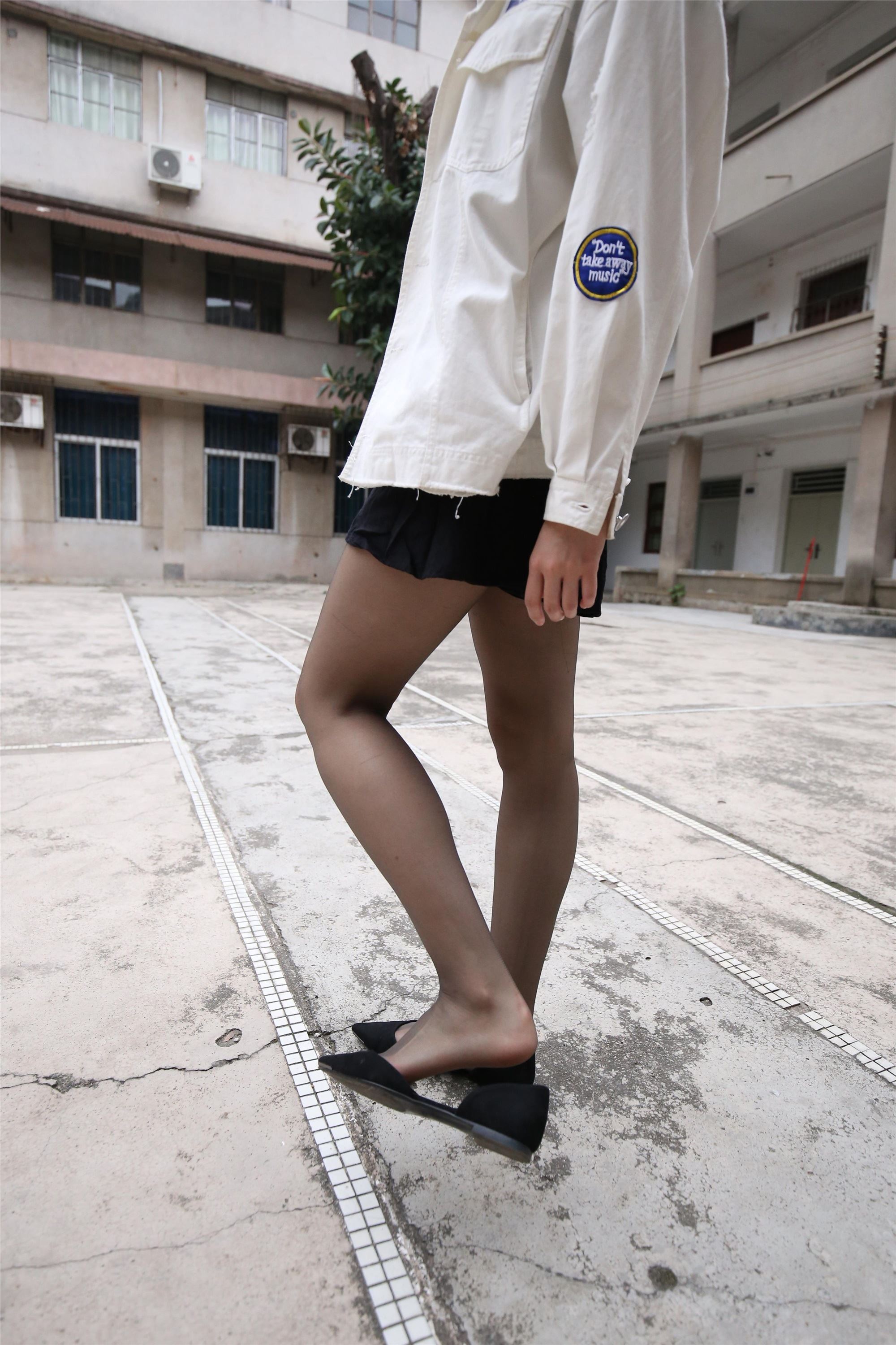 大西瓜美女图片 Z2-2 衬黑丝袜472p4