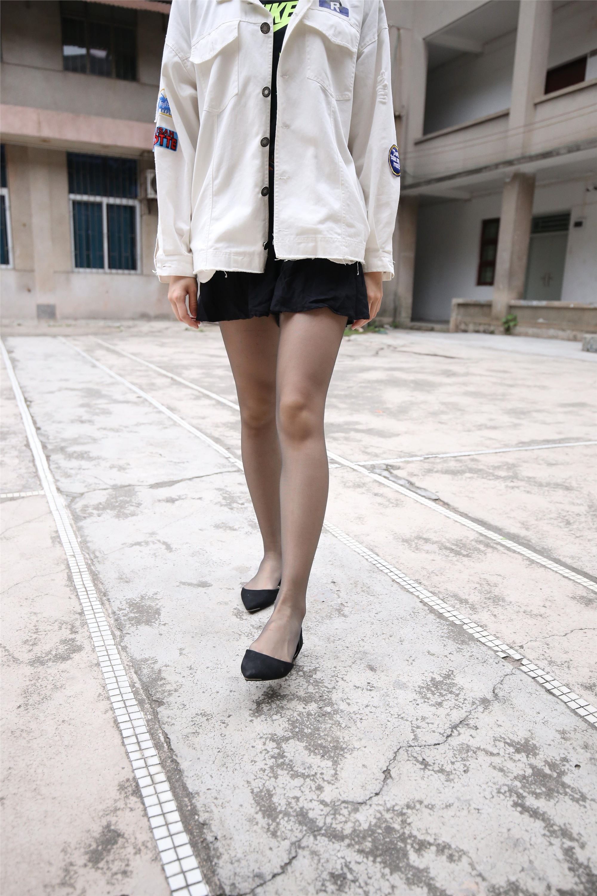 大西瓜美女图片 Z2-2 衬黑丝袜472p4