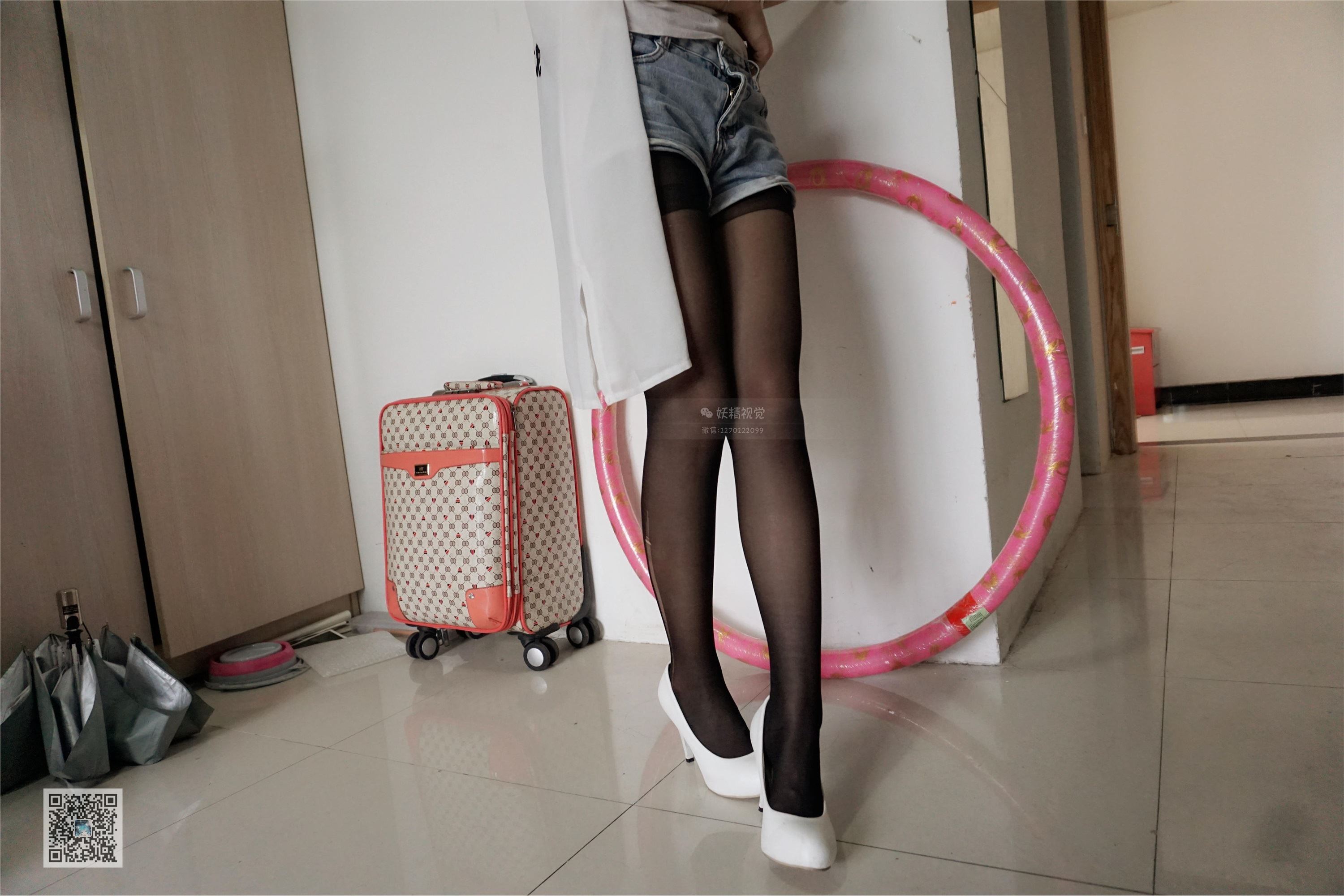 妖精视觉  钰钰 礼仪部的标准黑丝