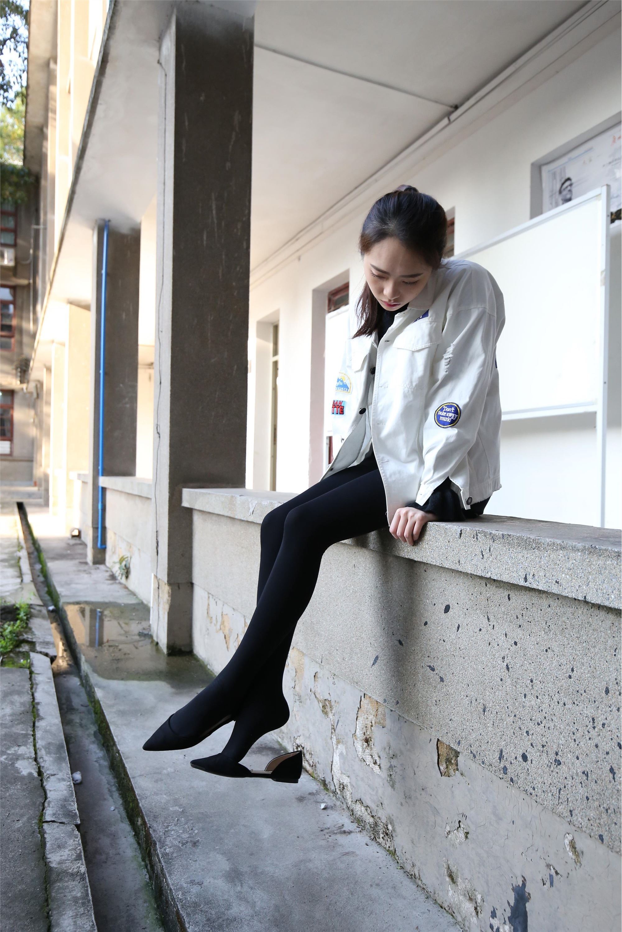 大西瓜美女图片 Z2-1 衬黑厚丝600p1